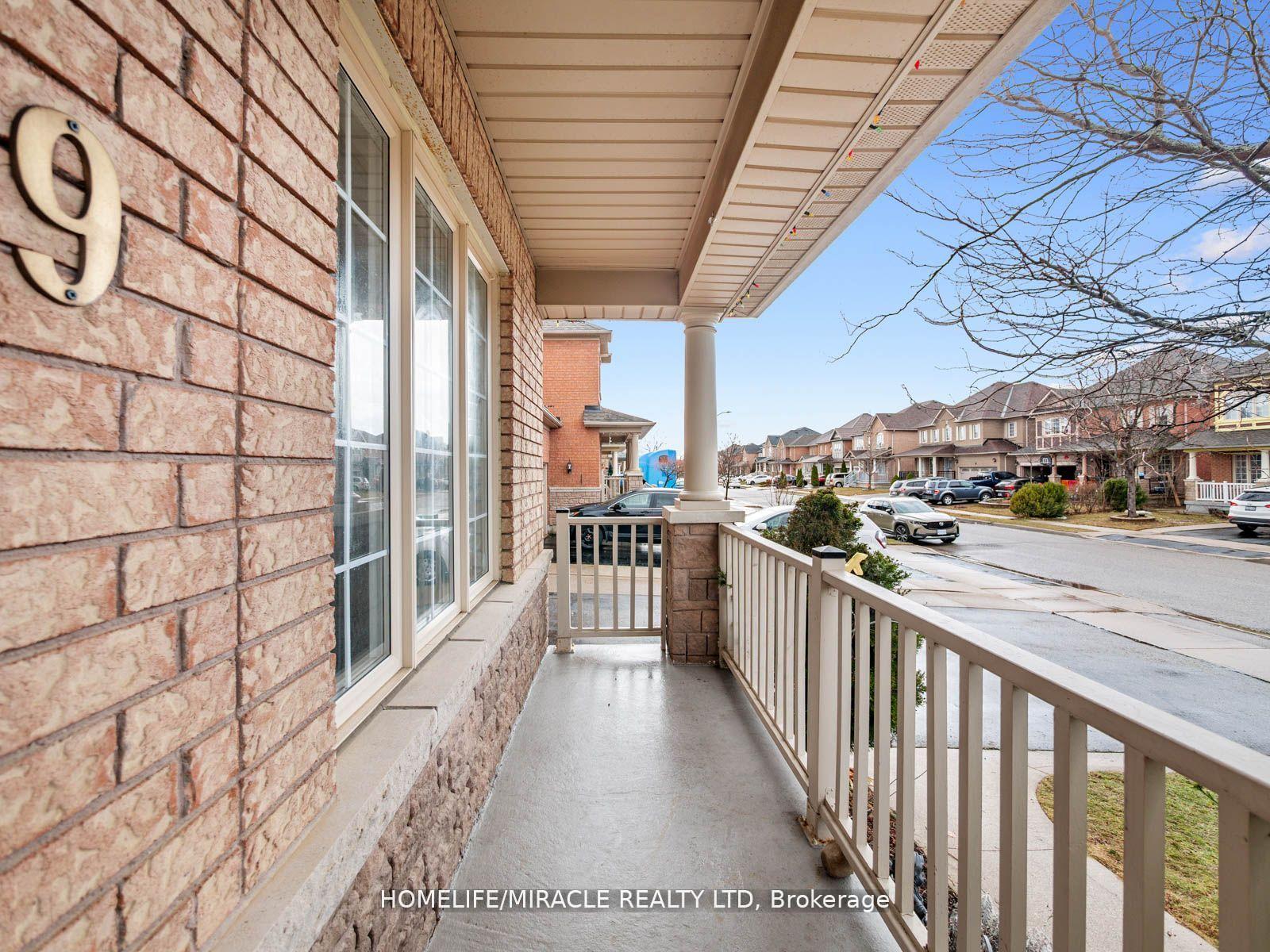 Photo 23 of 9 Hopecrest Place, Brampton, Sandringham-Wellington — HOMEH