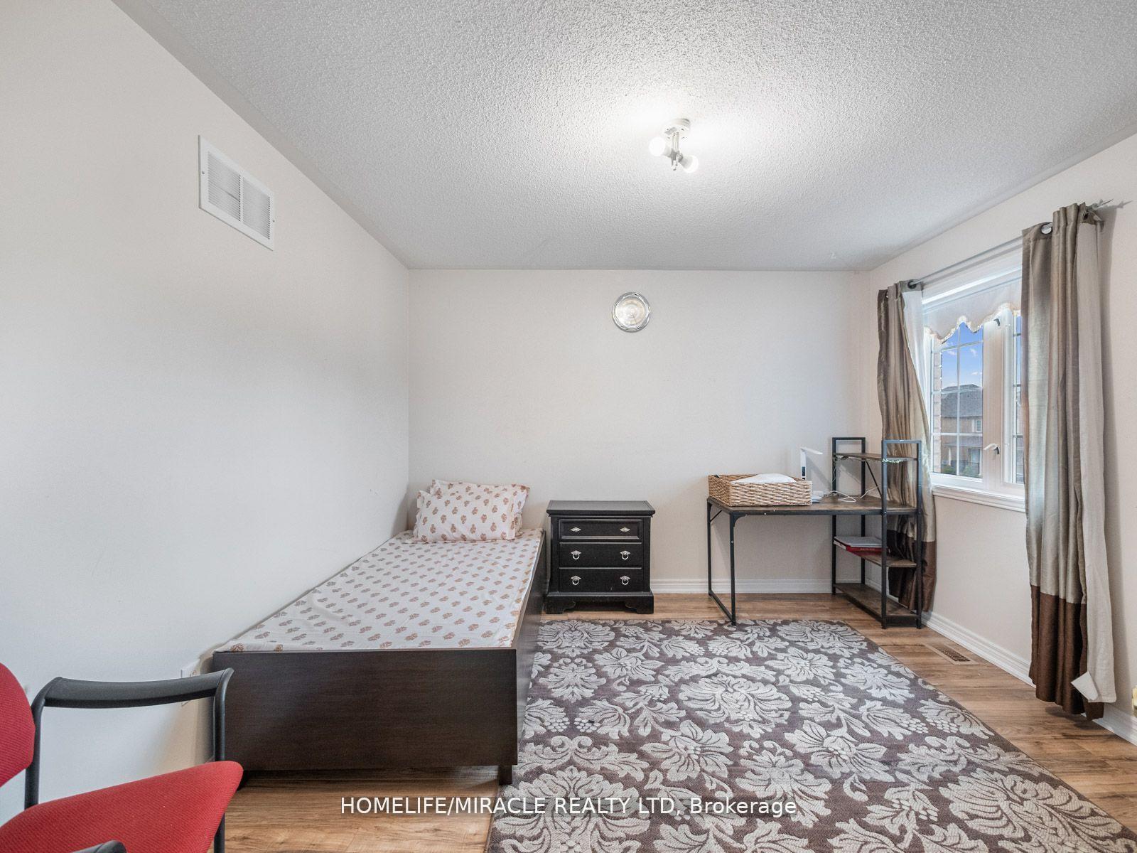 Photo 39 of 9 Hopecrest Place, Brampton, Sandringham-Wellington — HOMEH