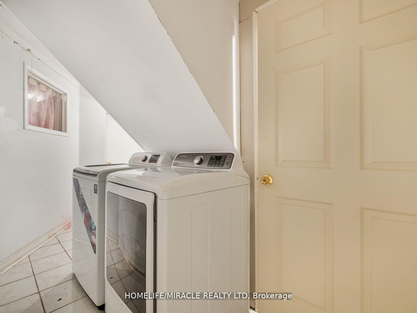 Photo 65 of 9 Hopecrest Place, Brampton, Sandringham-Wellington — HOMEH
