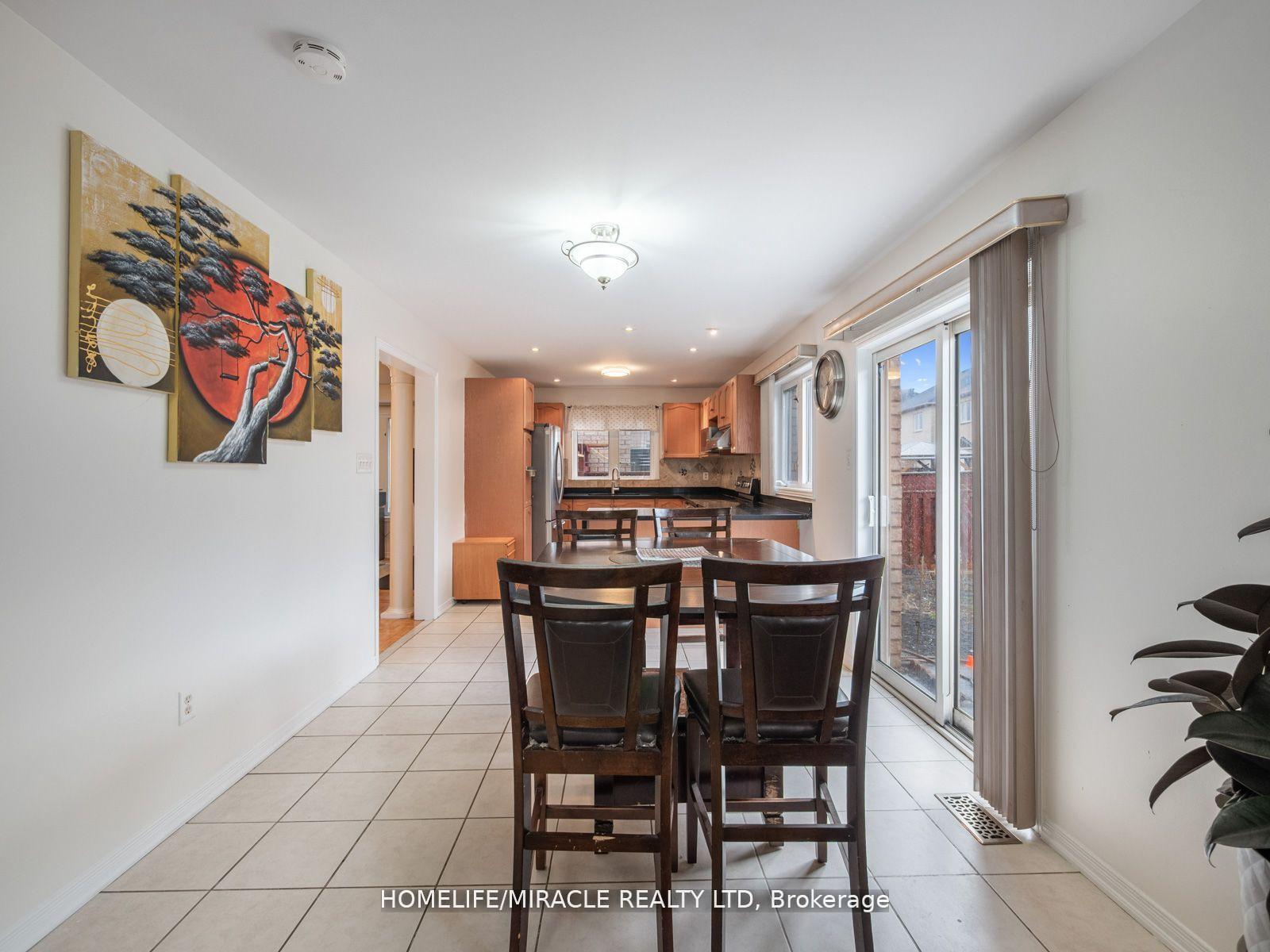 Photo 9 of 9 Hopecrest Place, Brampton, Sandringham-Wellington — HOMEH