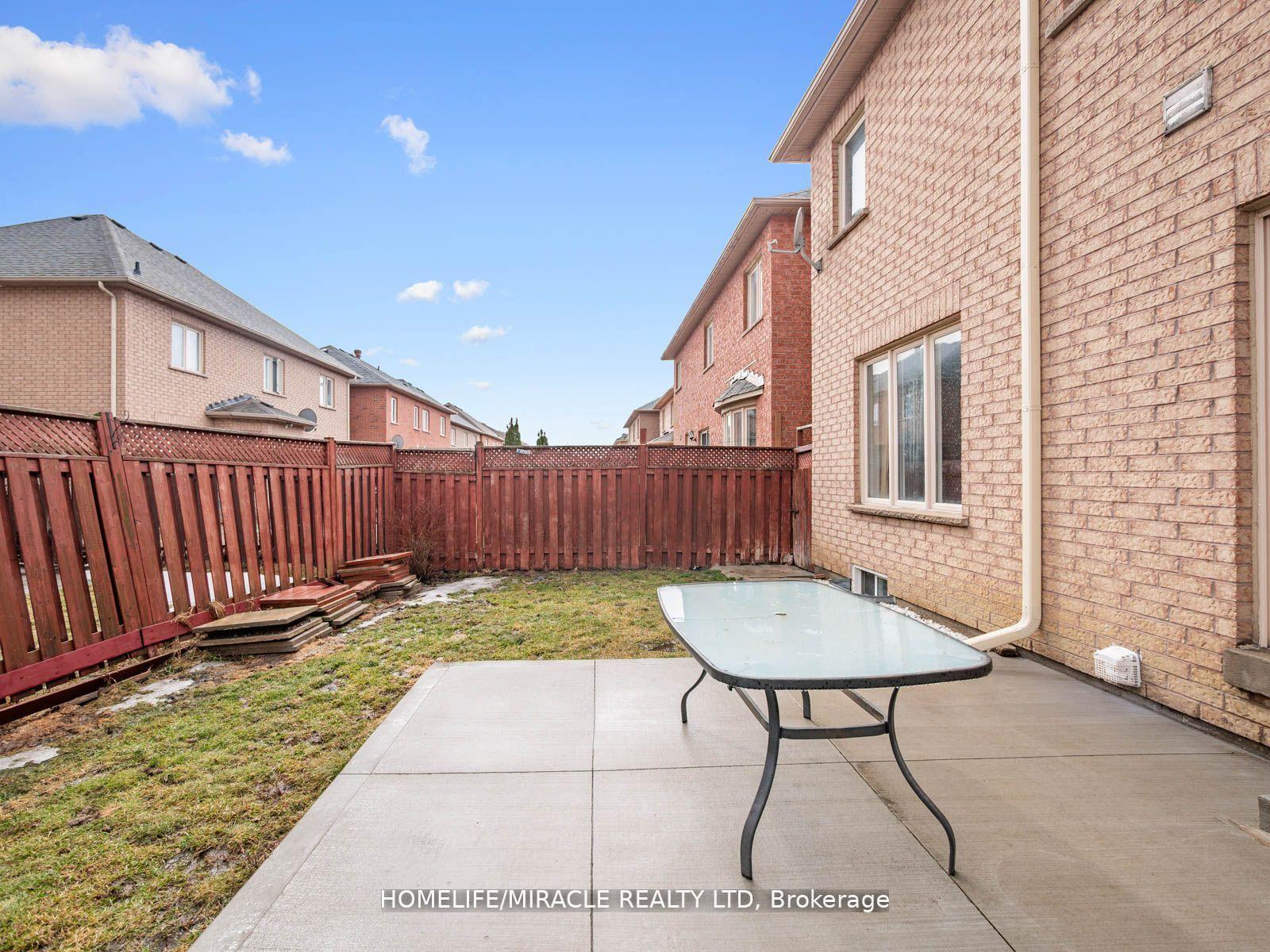 Photo 53 of 9 Hopecrest Place, Brampton, Sandringham-Wellington — HOMEH