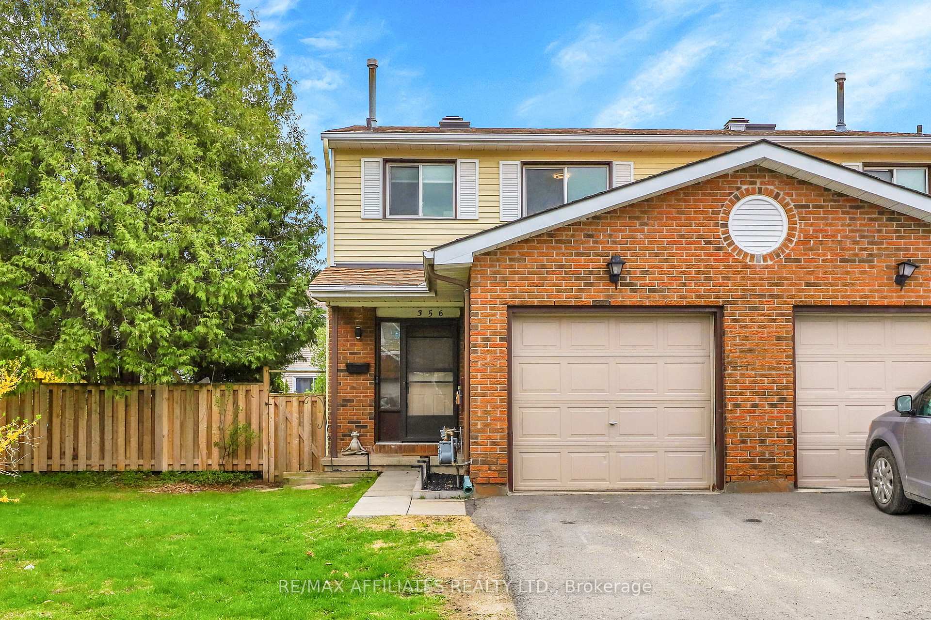 Photo 1 of 356 Monica Crescent, Ottawa, Bilberry Creek/Queenswood Heights — HOMEH