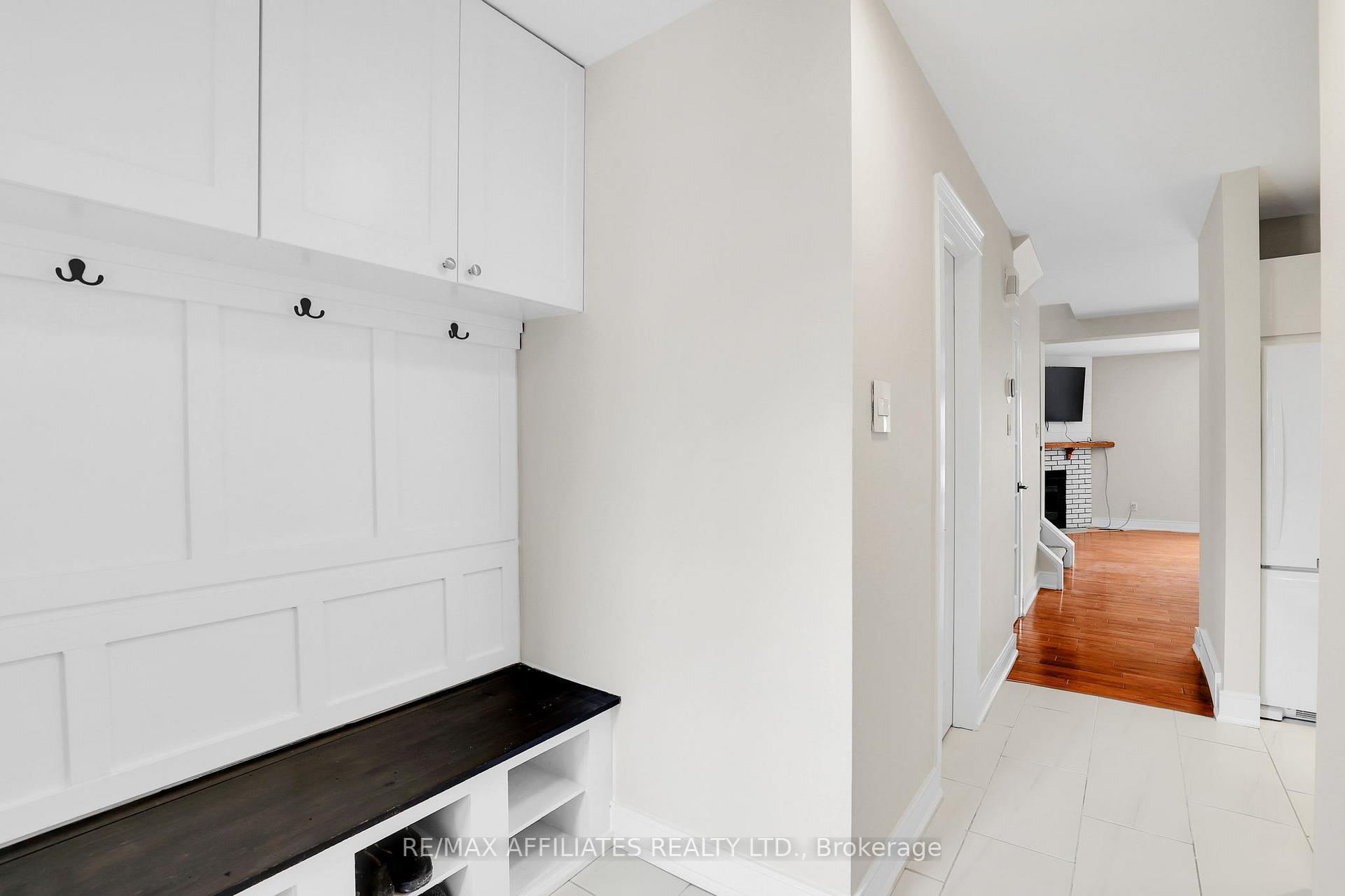 Photo 6 of 356 Monica Crescent, Ottawa, Bilberry Creek/Queenswood Heights — HOMEH