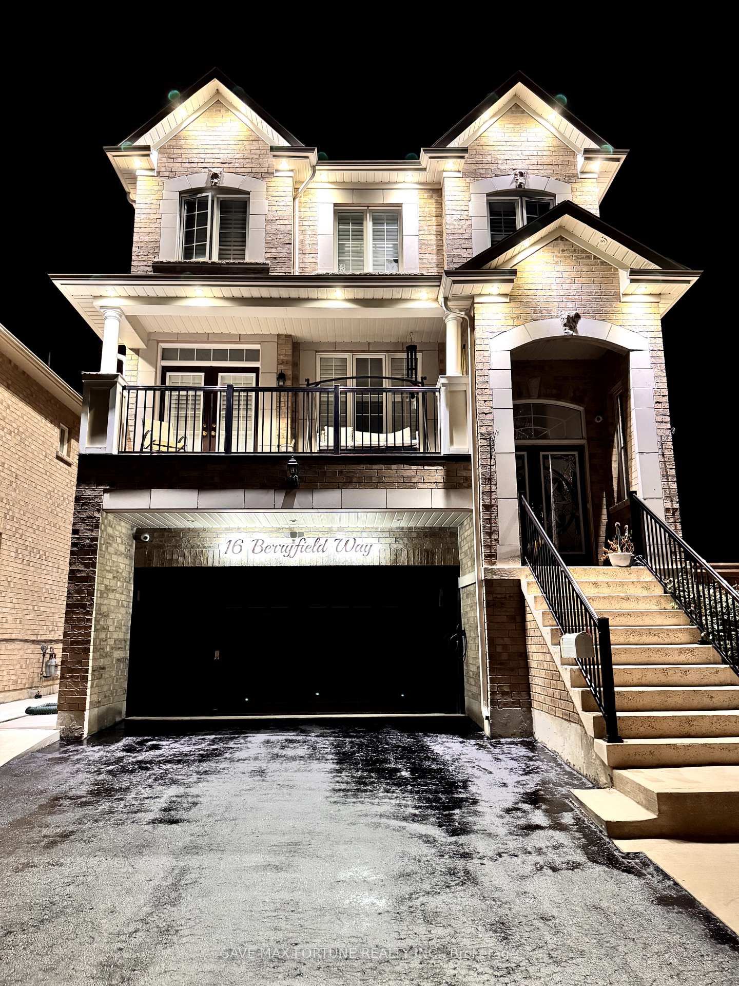 Photo 5 of 16 Berryfield Way NE, Brampton, Sandringham-Wellington — HOMEH