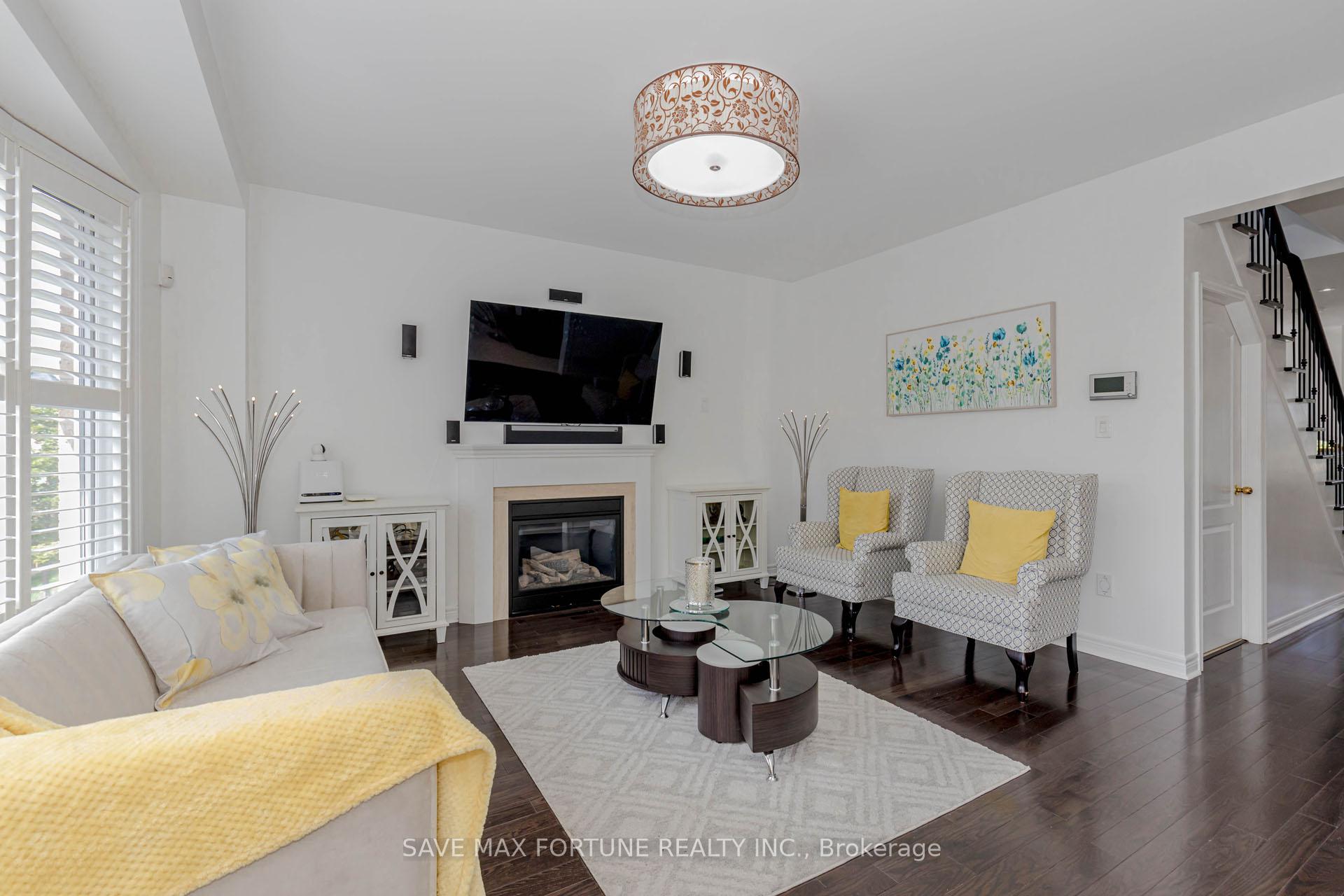 Photo 42 of 16 Berryfield Way NE, Brampton, Sandringham-Wellington — HOMEH