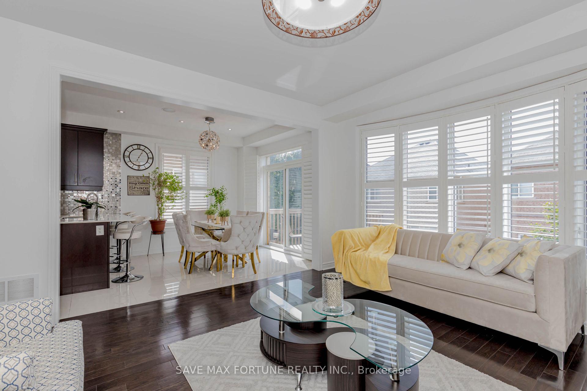 Photo 43 of 16 Berryfield Way NE, Brampton, Sandringham-Wellington — HOMEH