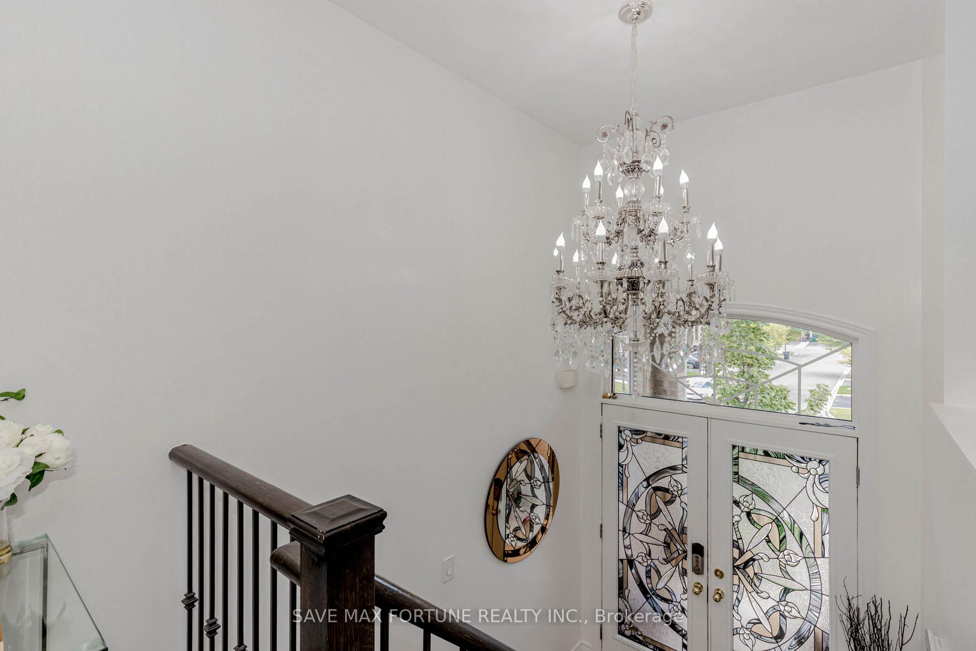 Photo 26 of 16 Berryfield Way NE, Brampton, Sandringham-Wellington — HOMEH