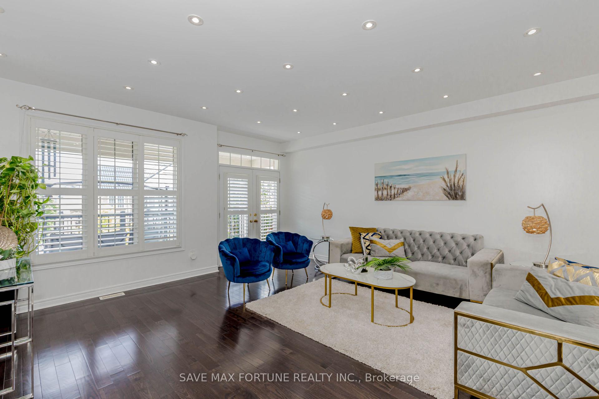 Photo 29 of 16 Berryfield Way NE, Brampton, Sandringham-Wellington — HOMEH