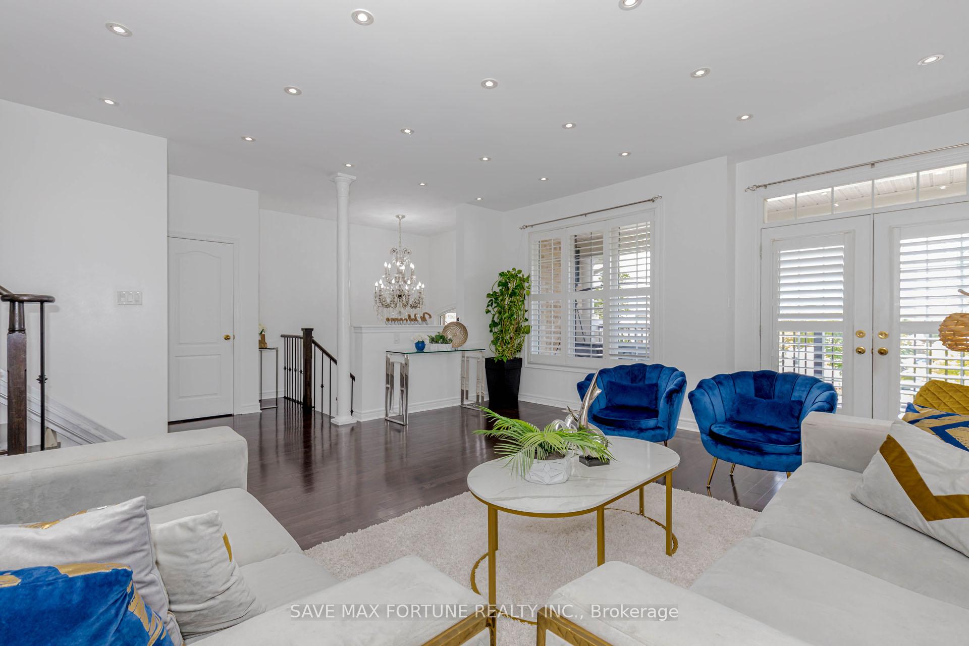 Photo 30 of 16 Berryfield Way NE, Brampton, Sandringham-Wellington — HOMEH