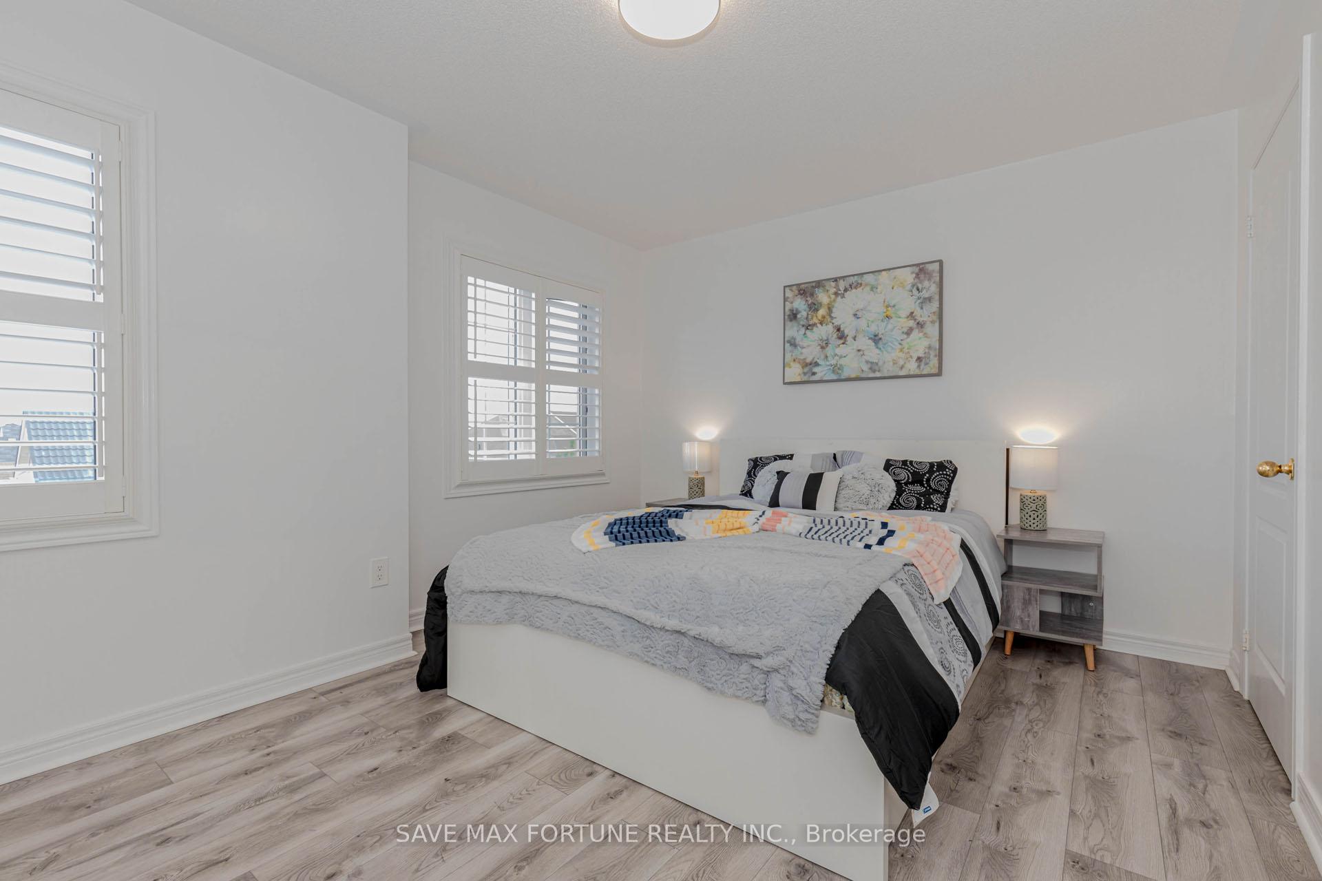Photo 73 of 16 Berryfield Way NE, Brampton, Sandringham-Wellington — HOMEH