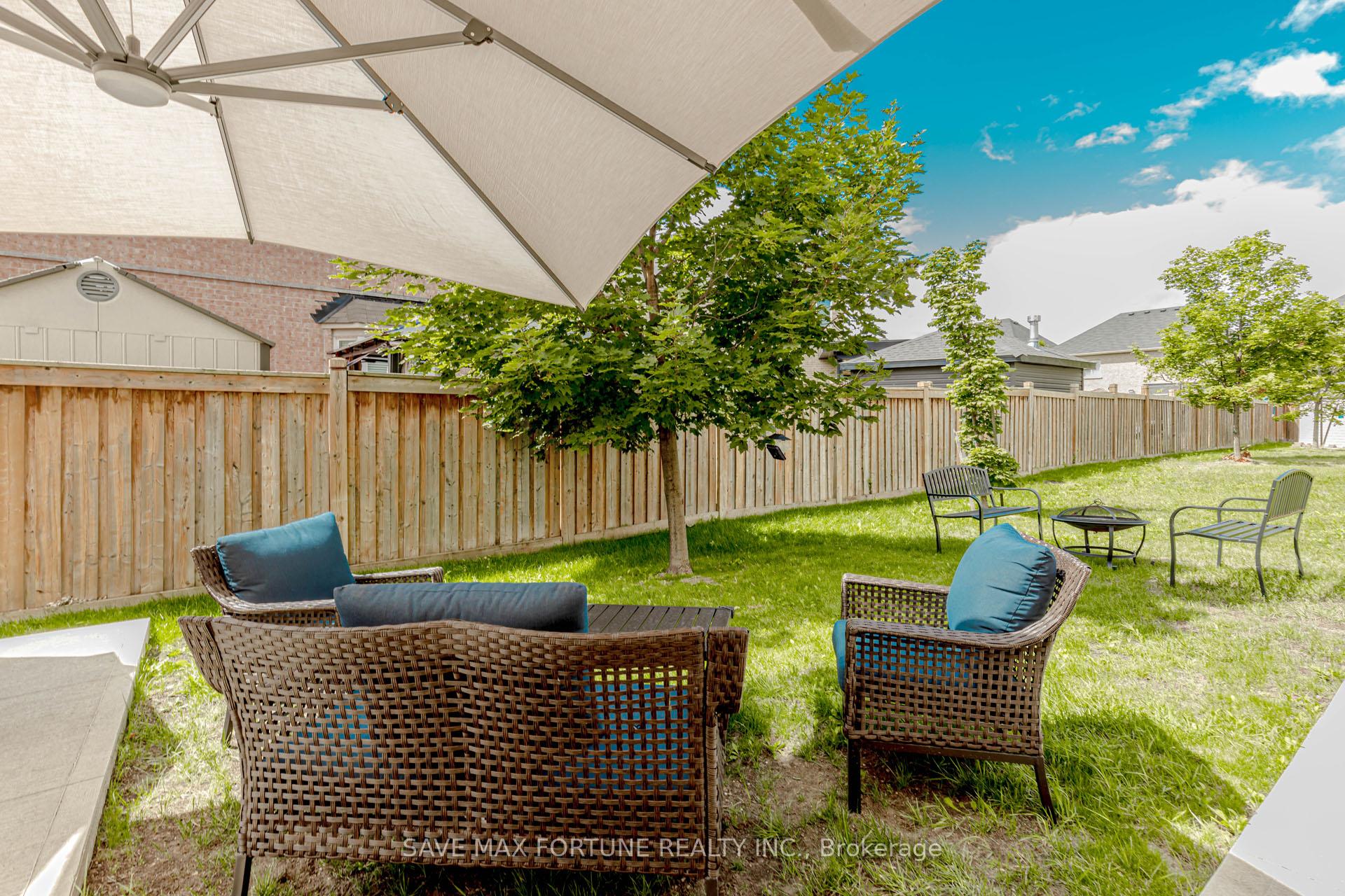 Photo 88 of 16 Berryfield Way NE, Brampton, Sandringham-Wellington — HOMEH