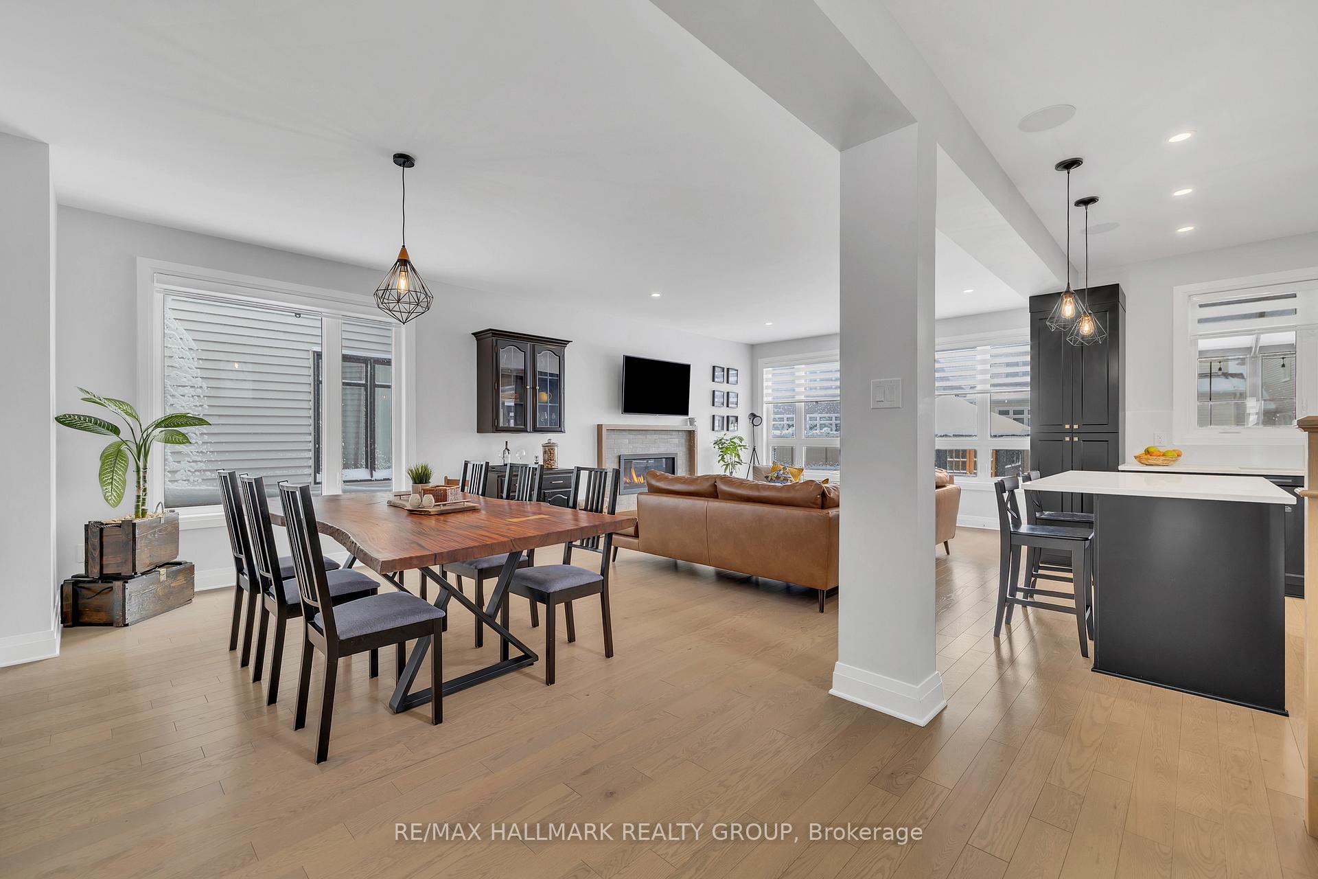Photo 4 of 55 Angel Heights, Ottawa, Stittsville (South) — HOMEH
