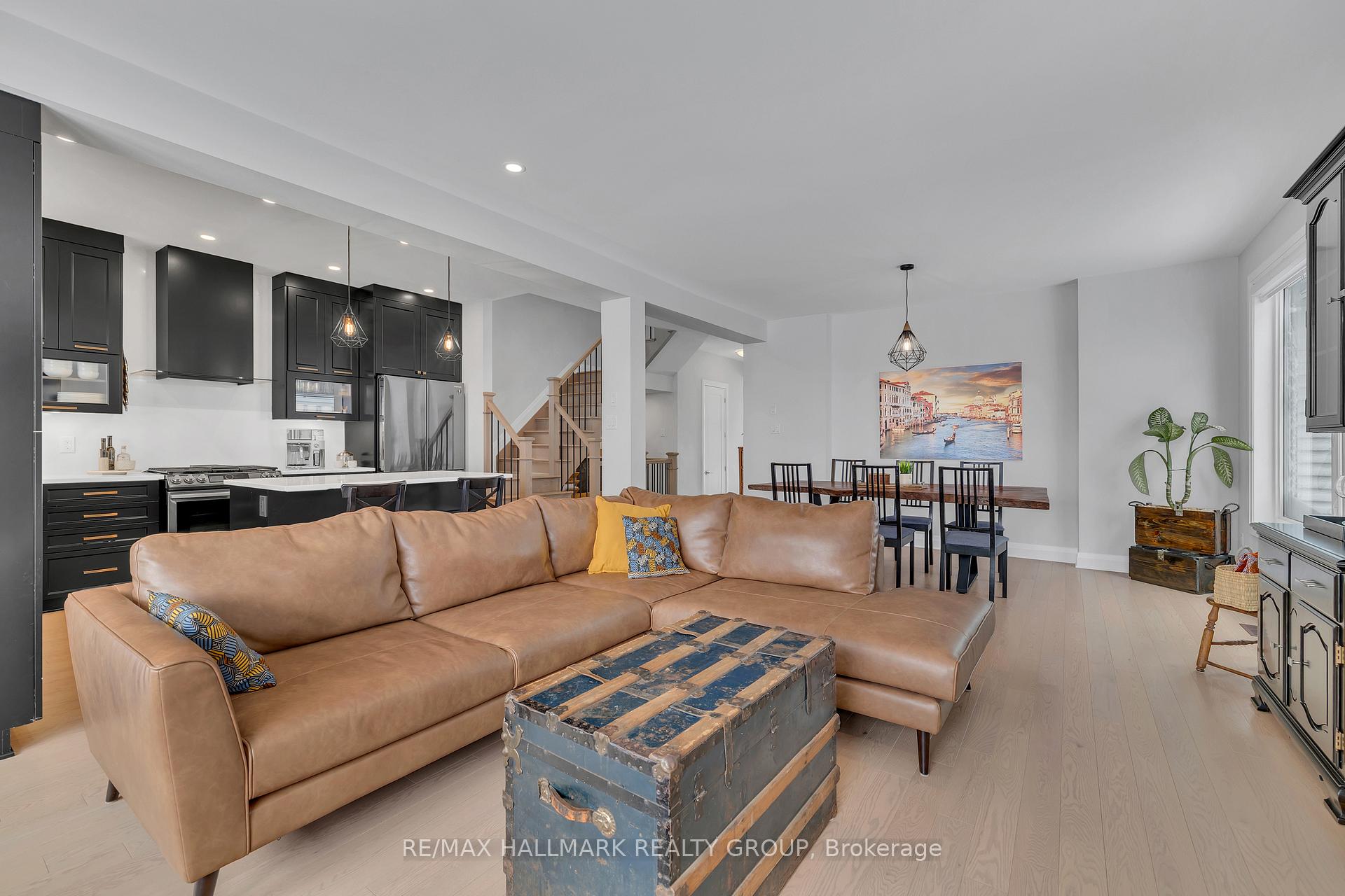 Photo 8 of 55 Angel Heights, Ottawa, Stittsville (South) — HOMEH