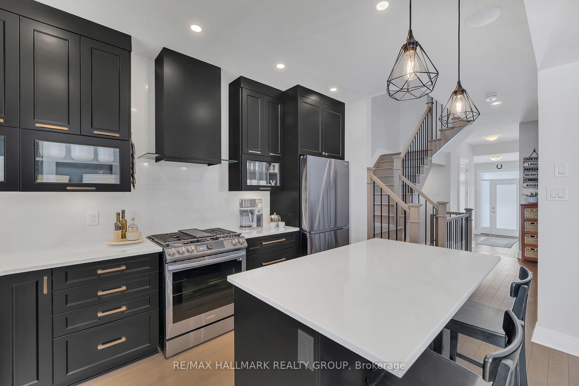 Photo 15 of 55 Angel Heights, Ottawa, Stittsville (South) — HOMEH