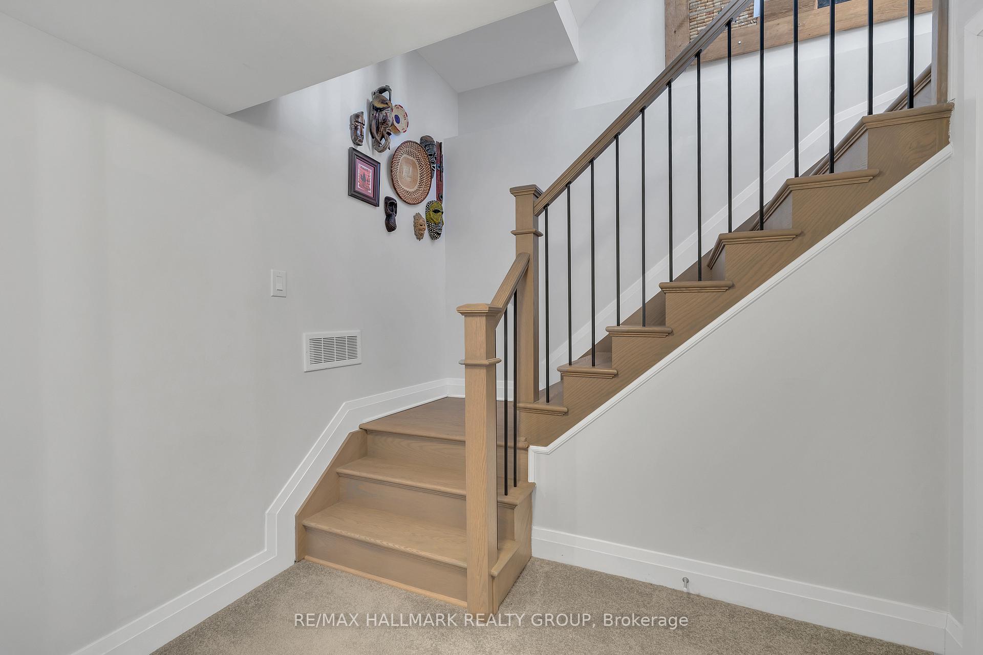Photo 31 of 55 Angel Heights, Ottawa, Stittsville (South) — HOMEH