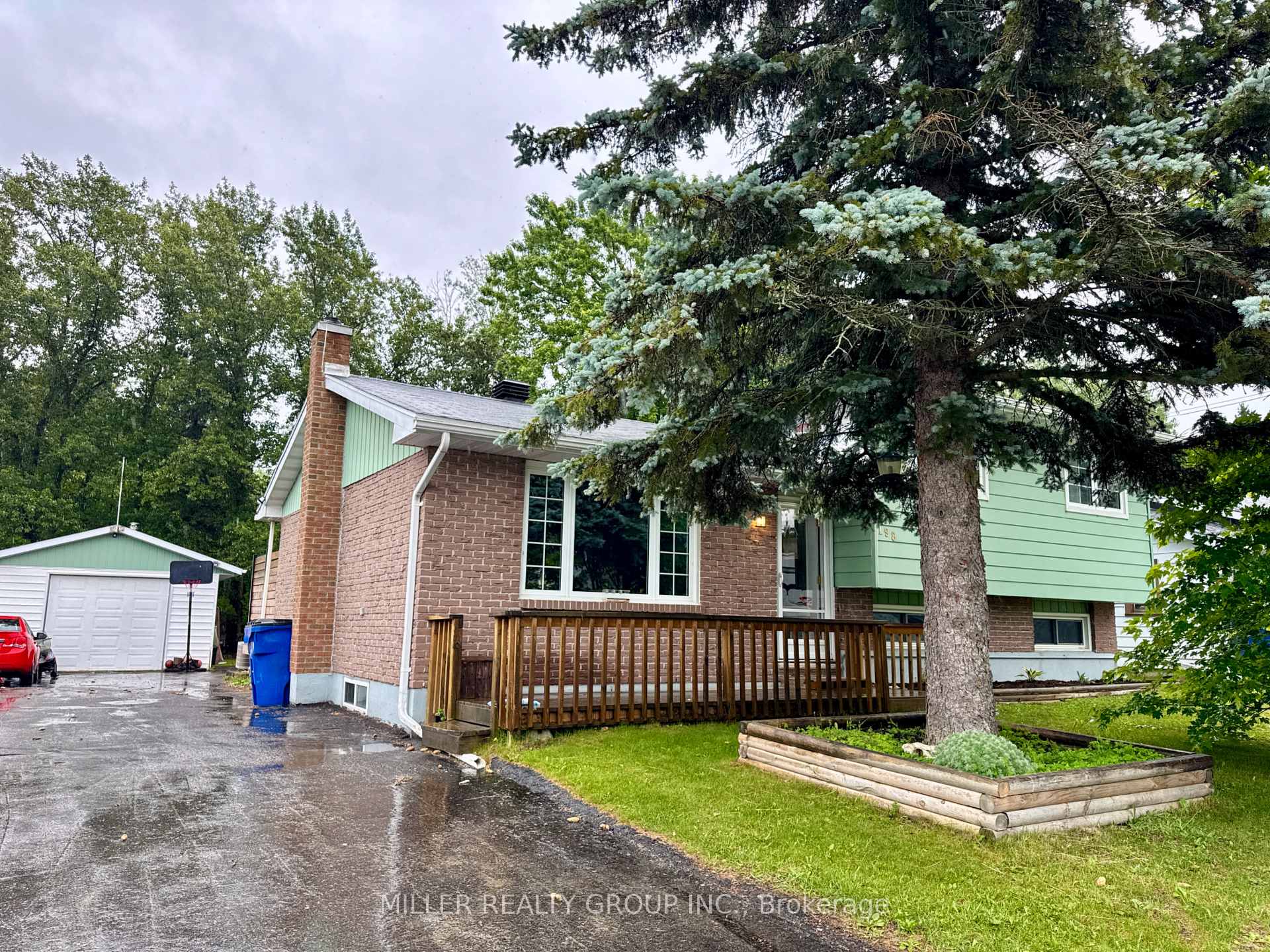 Photo 1 of 198 Carter Boulevard, Temiskaming Shores, Haileybury — HOMEH