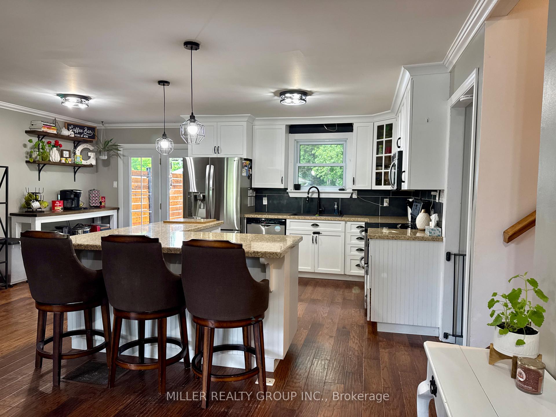 Photo 4 of 198 Carter Boulevard, Temiskaming Shores, Haileybury — HOMEH