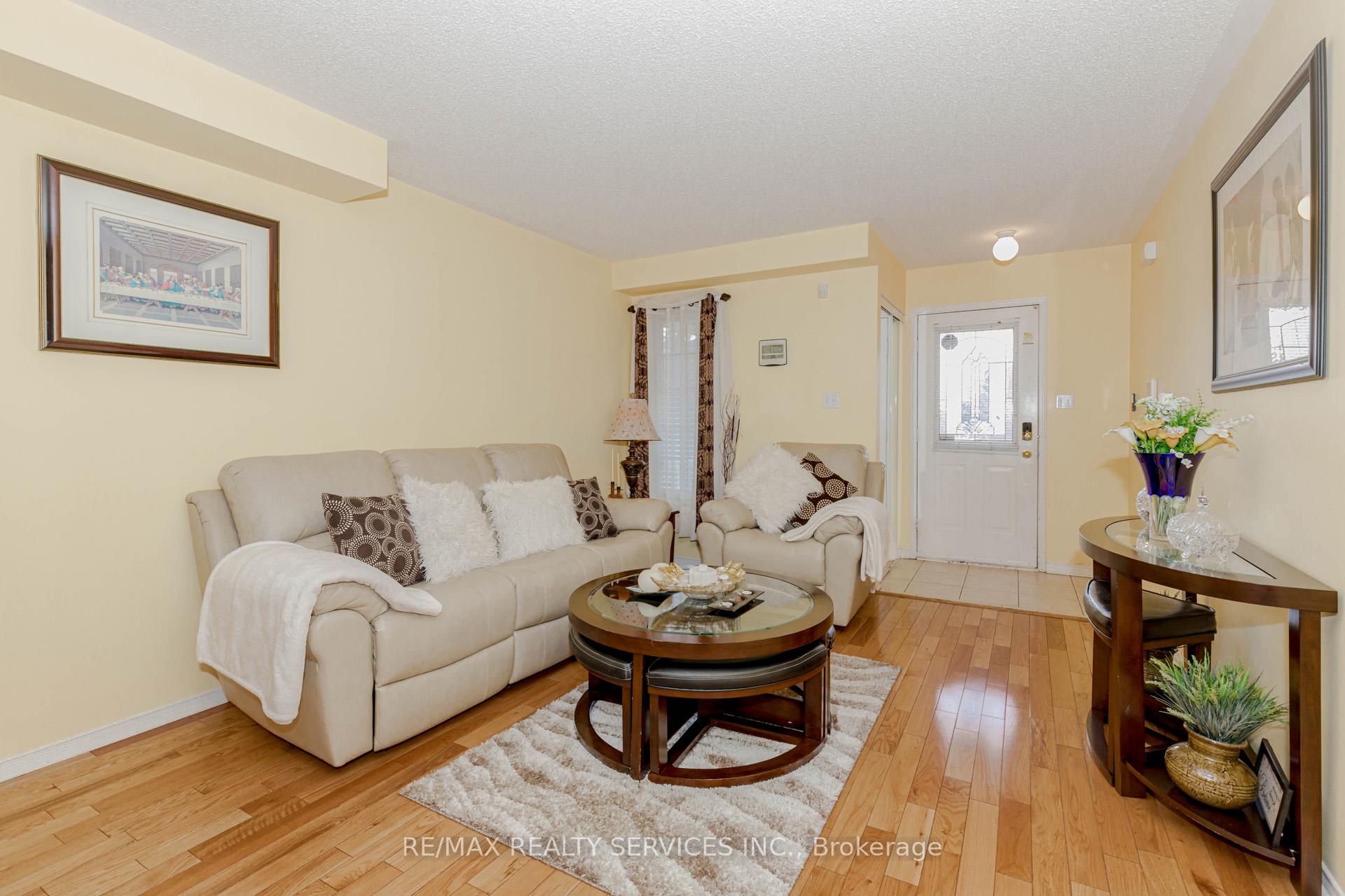 Photo 6 of 66 Viceroy Crescent, Brampton, Northwest Sandalwood Parkway — HOMEH