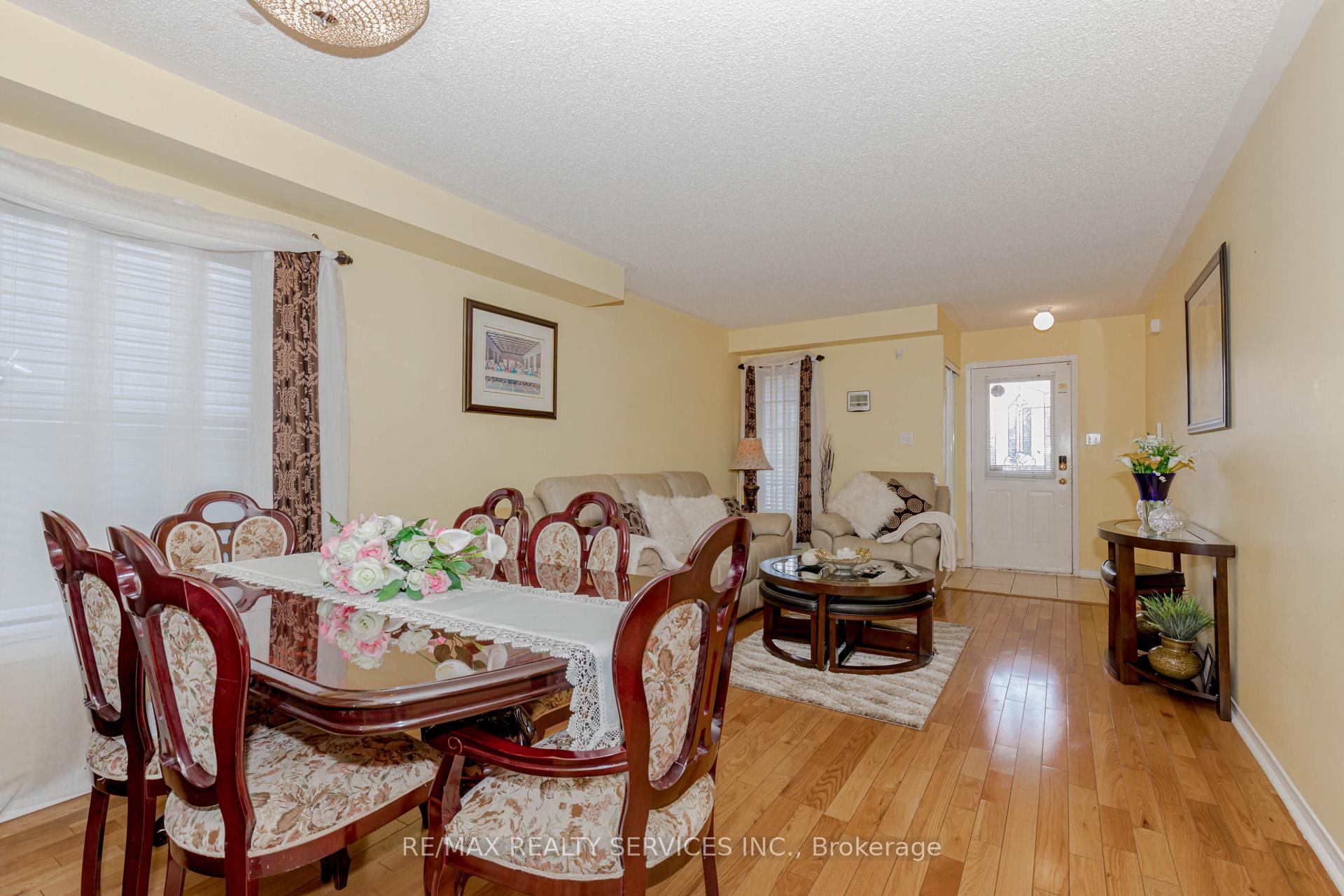 Photo 9 of 66 Viceroy Crescent, Brampton, Northwest Sandalwood Parkway — HOMEH