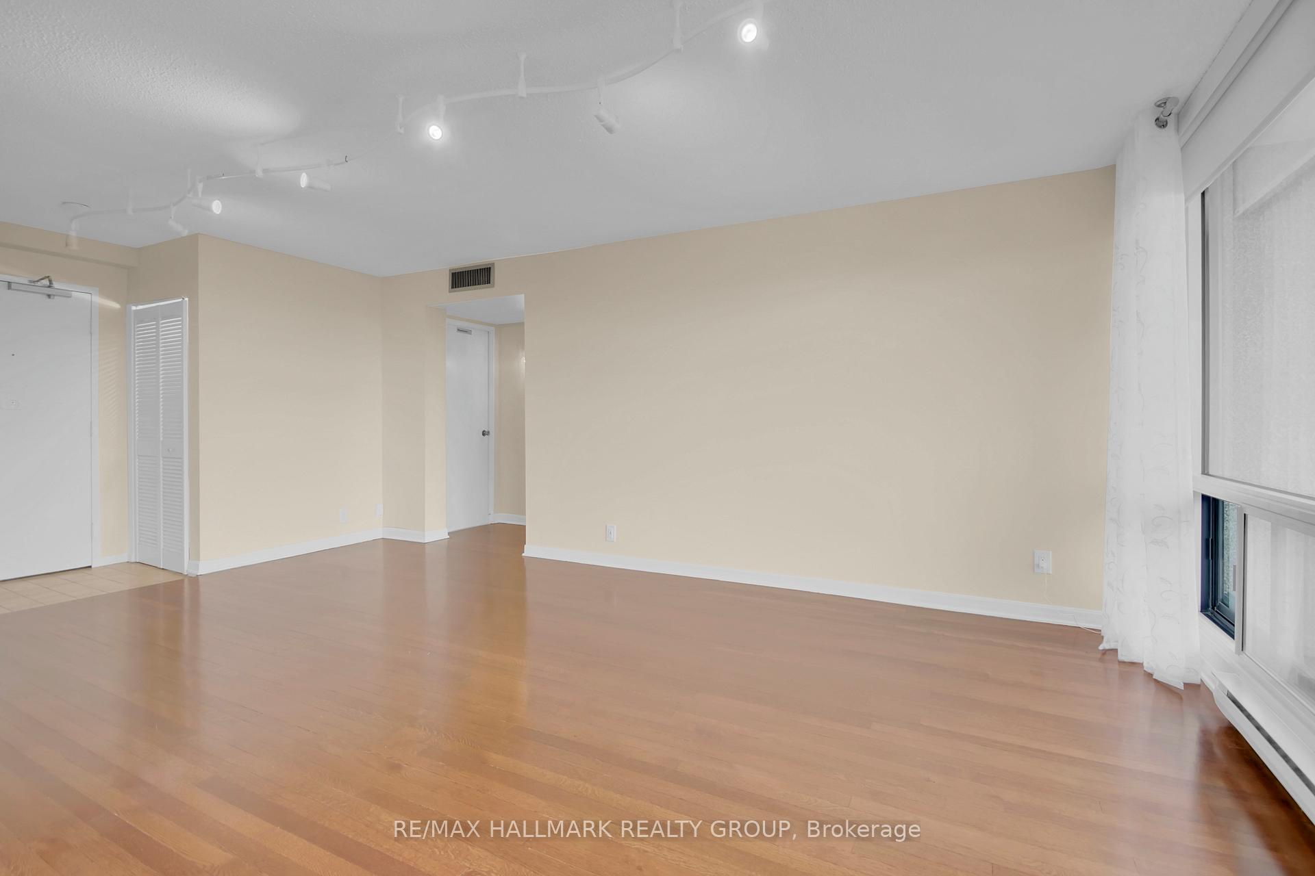 Photo 11 of Unit 1403, 1195 Richmond Road, Ottawa, Woodroffe — HOMEH
