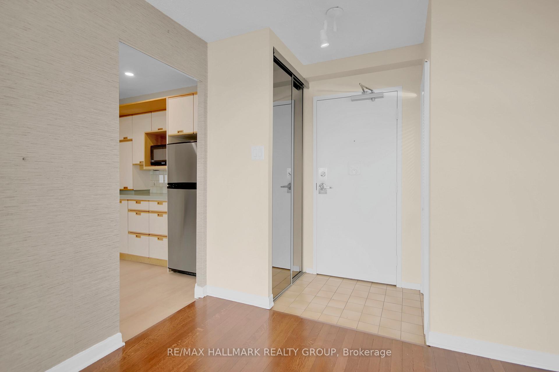 Photo 23 of Unit 1403, 1195 Richmond Road, Ottawa, Woodroffe — HOMEH