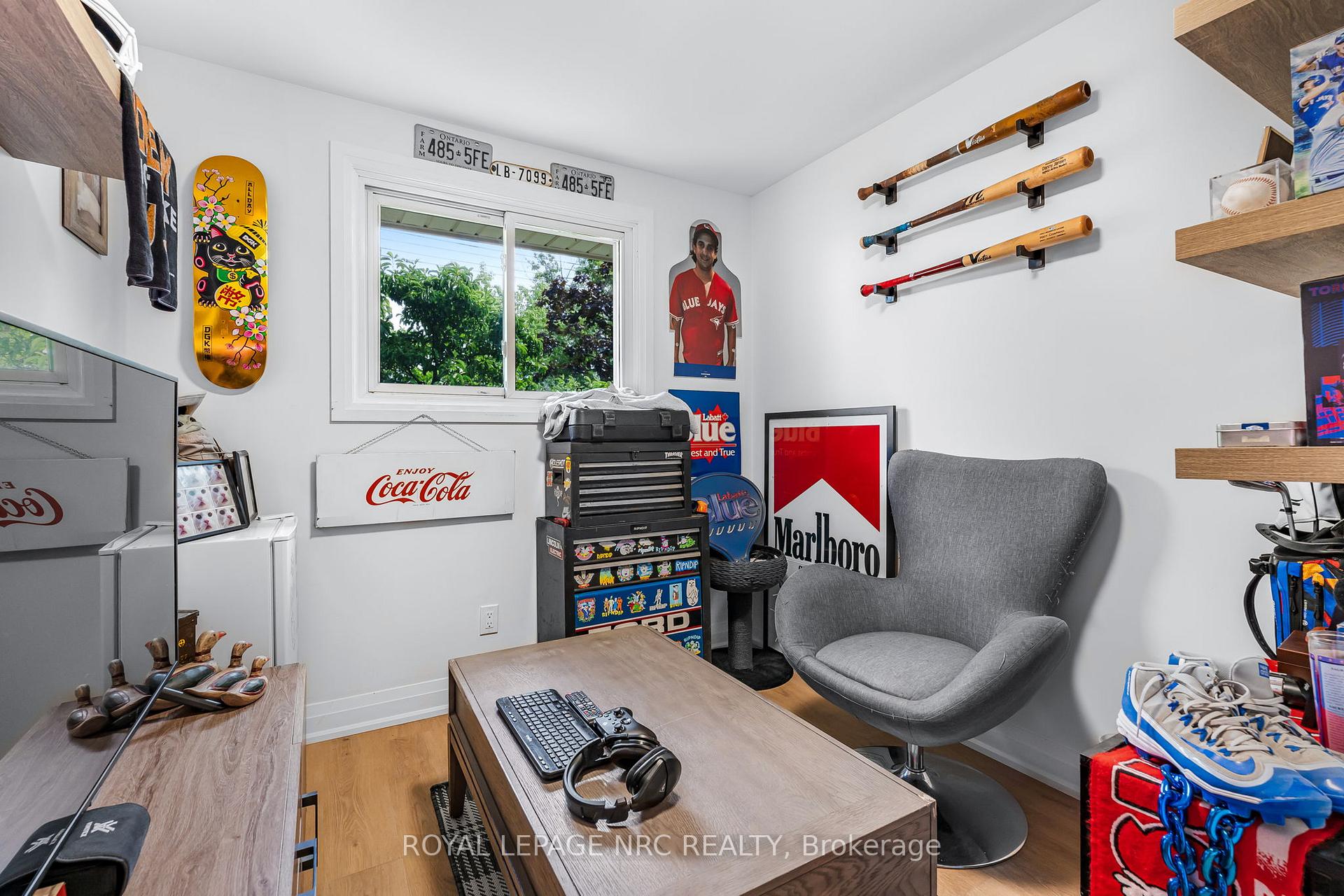 Photo 18 of 200 St Augustine Drive, St. Catharines, Secord Woods — HOMEH