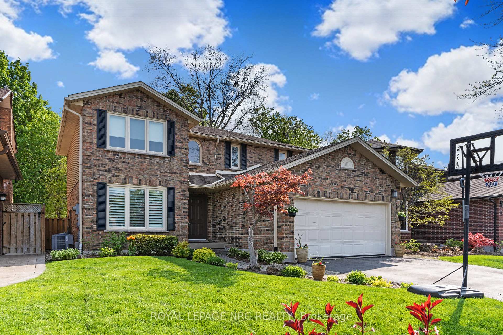 Photo 1 of 40 Dolman Street, Hamilton, Stoney Creek Mountain — HOMEH