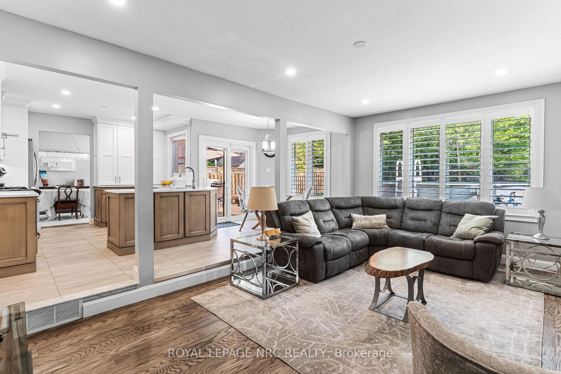 Photo 9 of 40 Dolman Street, Hamilton, Stoney Creek Mountain — HOMEH