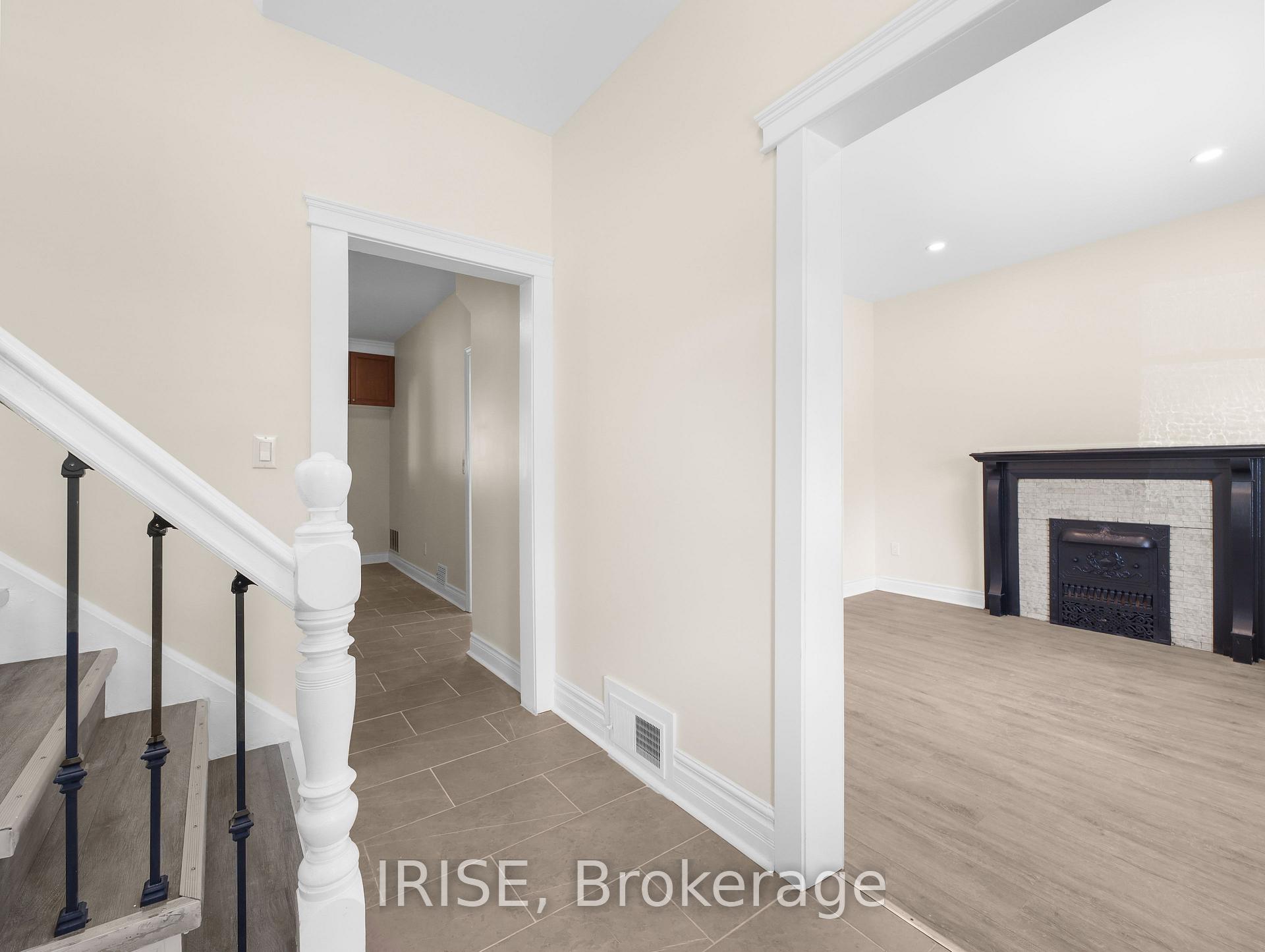 Photo 7 of 25 Lottridge Street S, Hamilton, Stripley — HOMEH