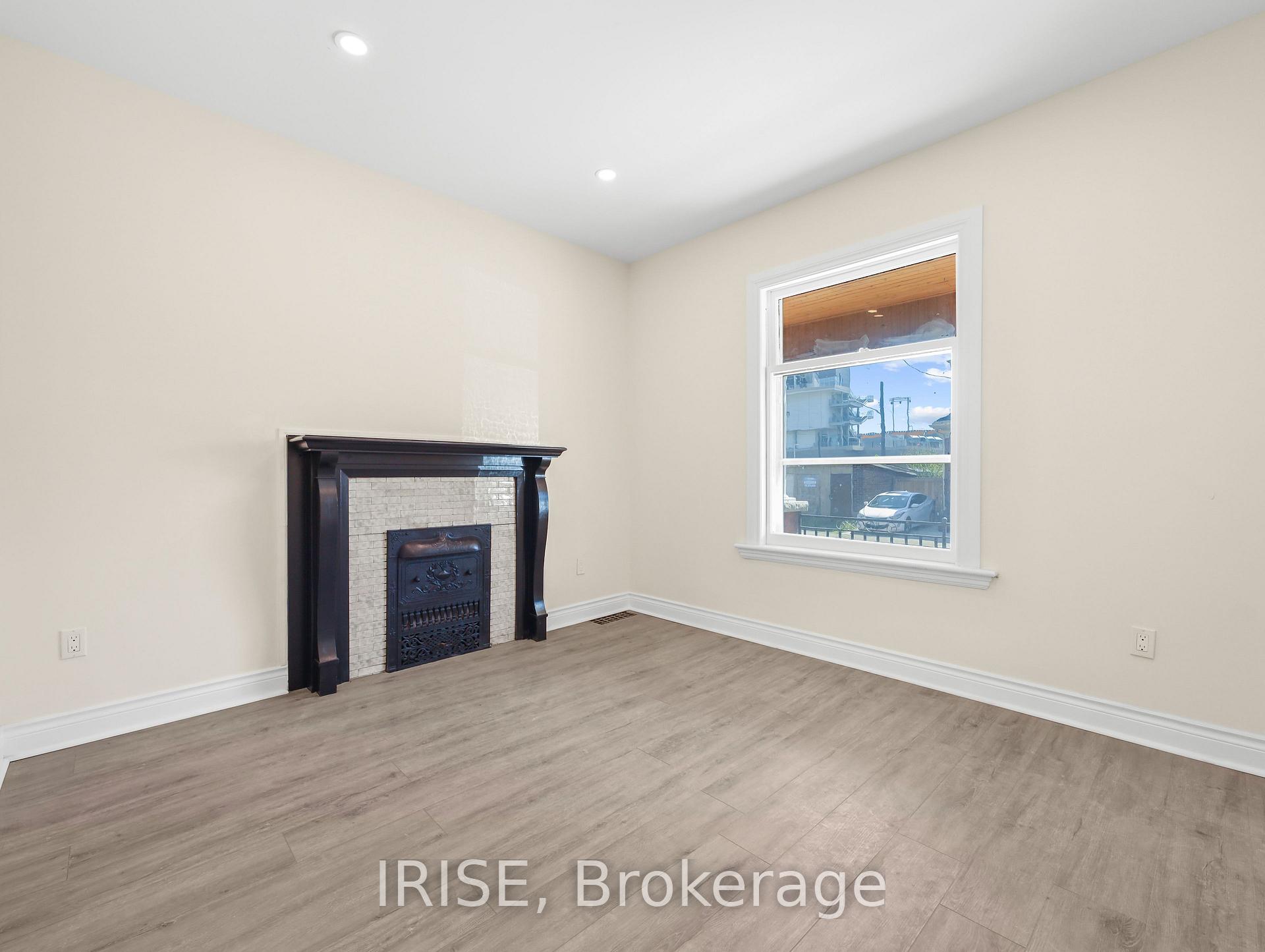 Photo 9 of 25 Lottridge Street S, Hamilton, Stripley — HOMEH