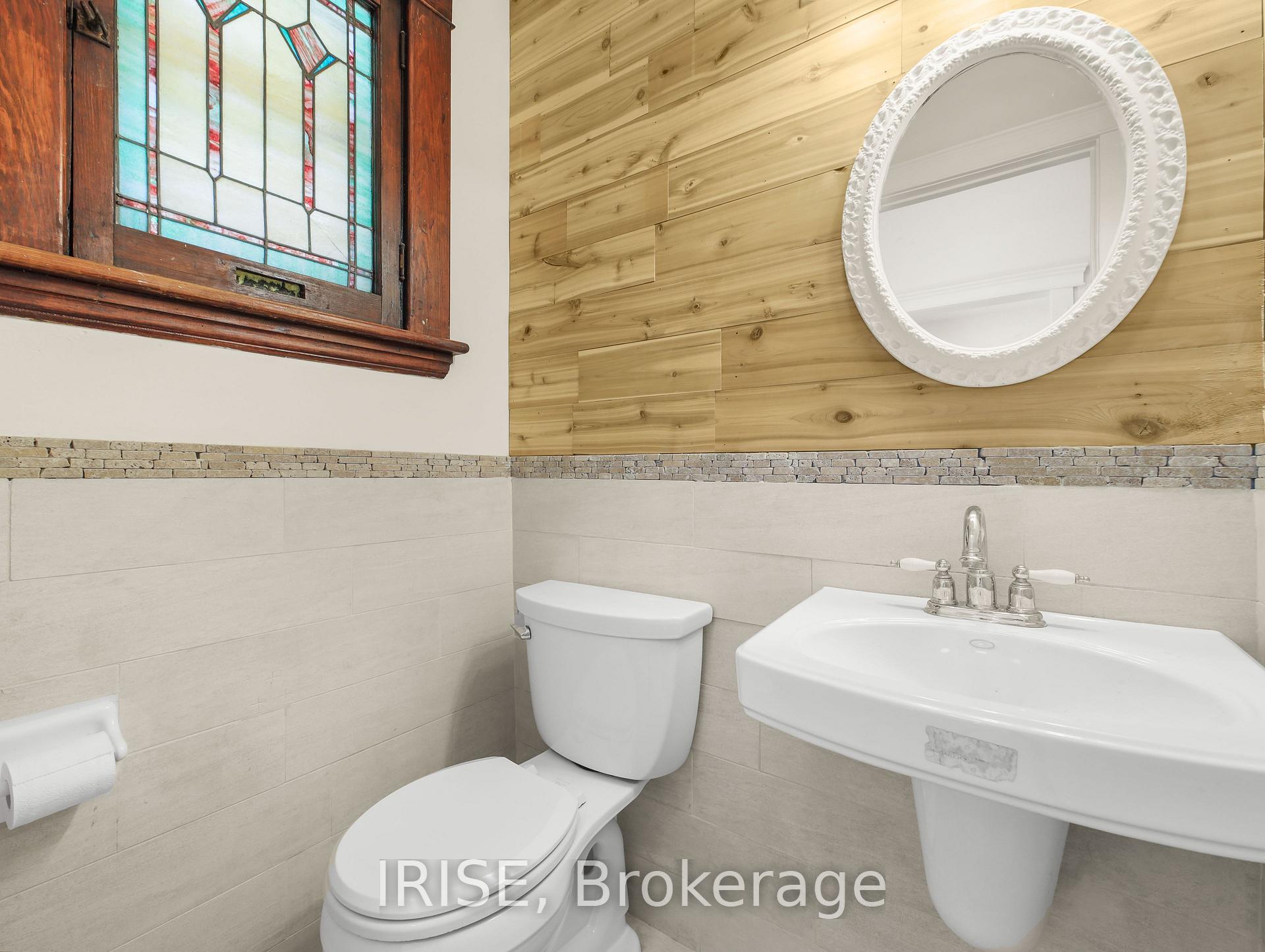 Photo 13 of 25 Lottridge Street S, Hamilton, Stripley — HOMEH