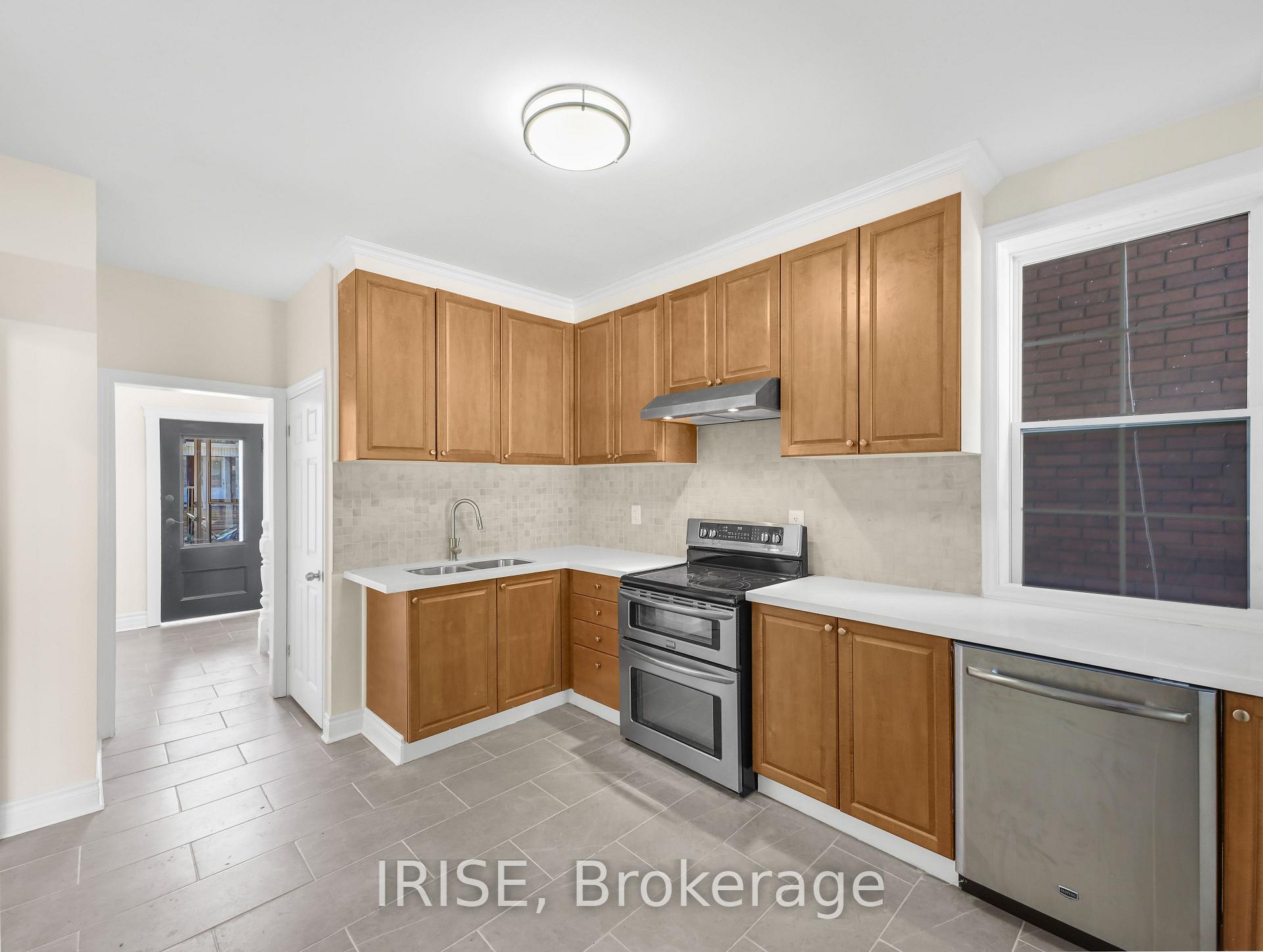 Photo 14 of 25 Lottridge Street S, Hamilton, Stripley — HOMEH