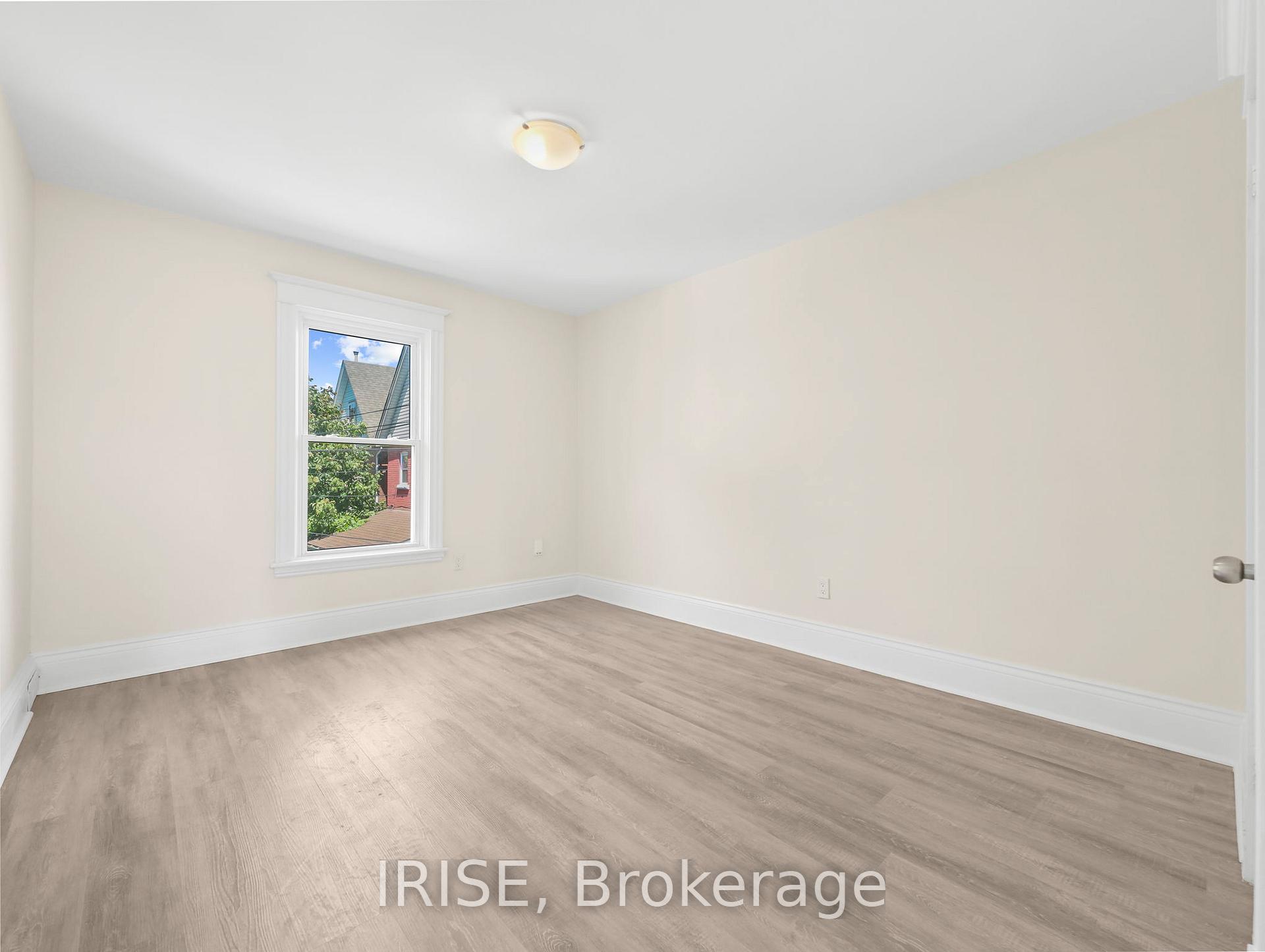 Photo 26 of 25 Lottridge Street S, Hamilton, Stripley — HOMEH