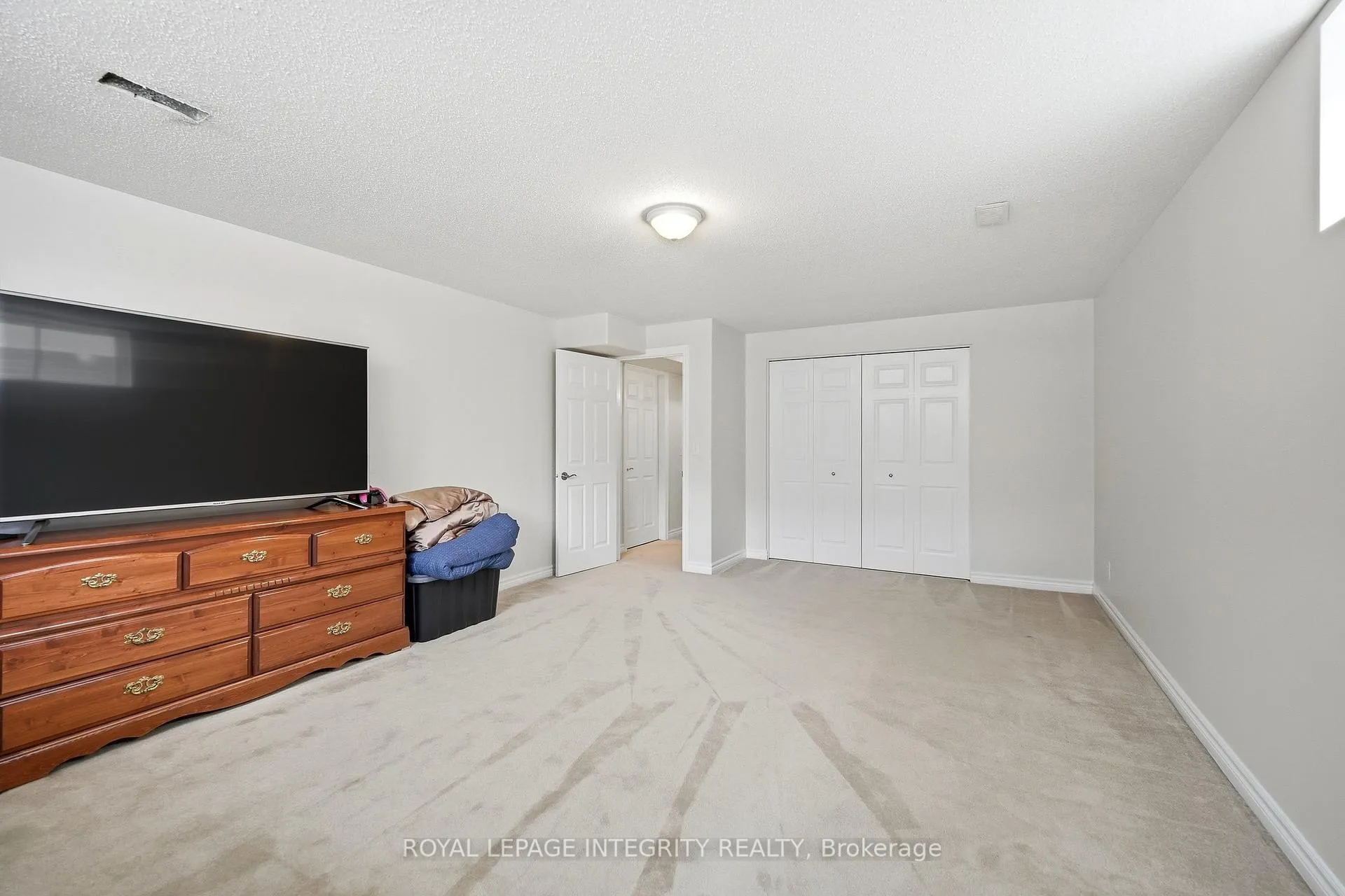 Photo 29 of 44 Harry Douglas Drive, Ottawa, Stittsville (Central) — HOMEH