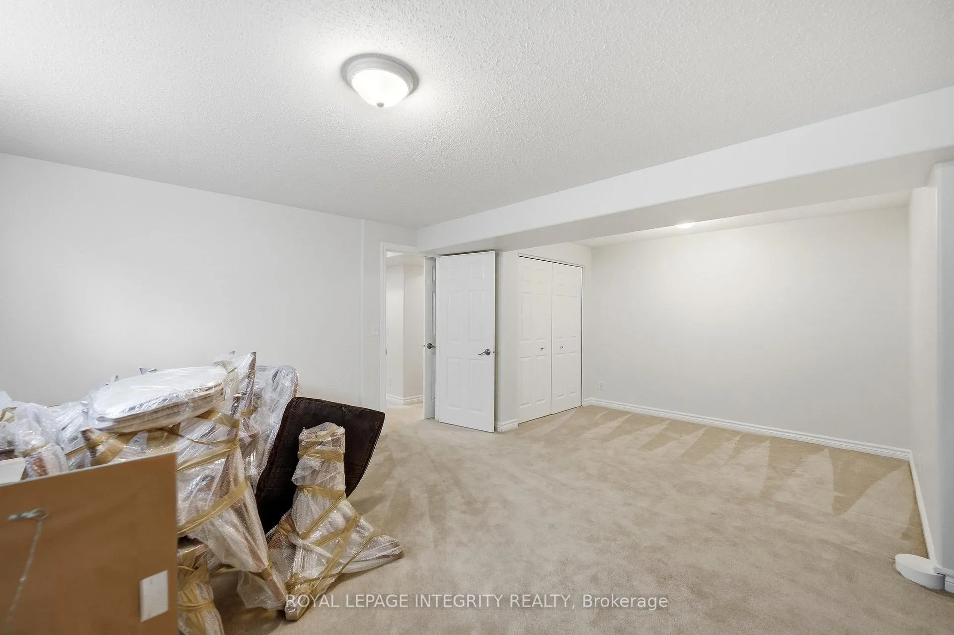 Photo 31 of 44 Harry Douglas Drive, Ottawa, Stittsville (Central) — HOMEH