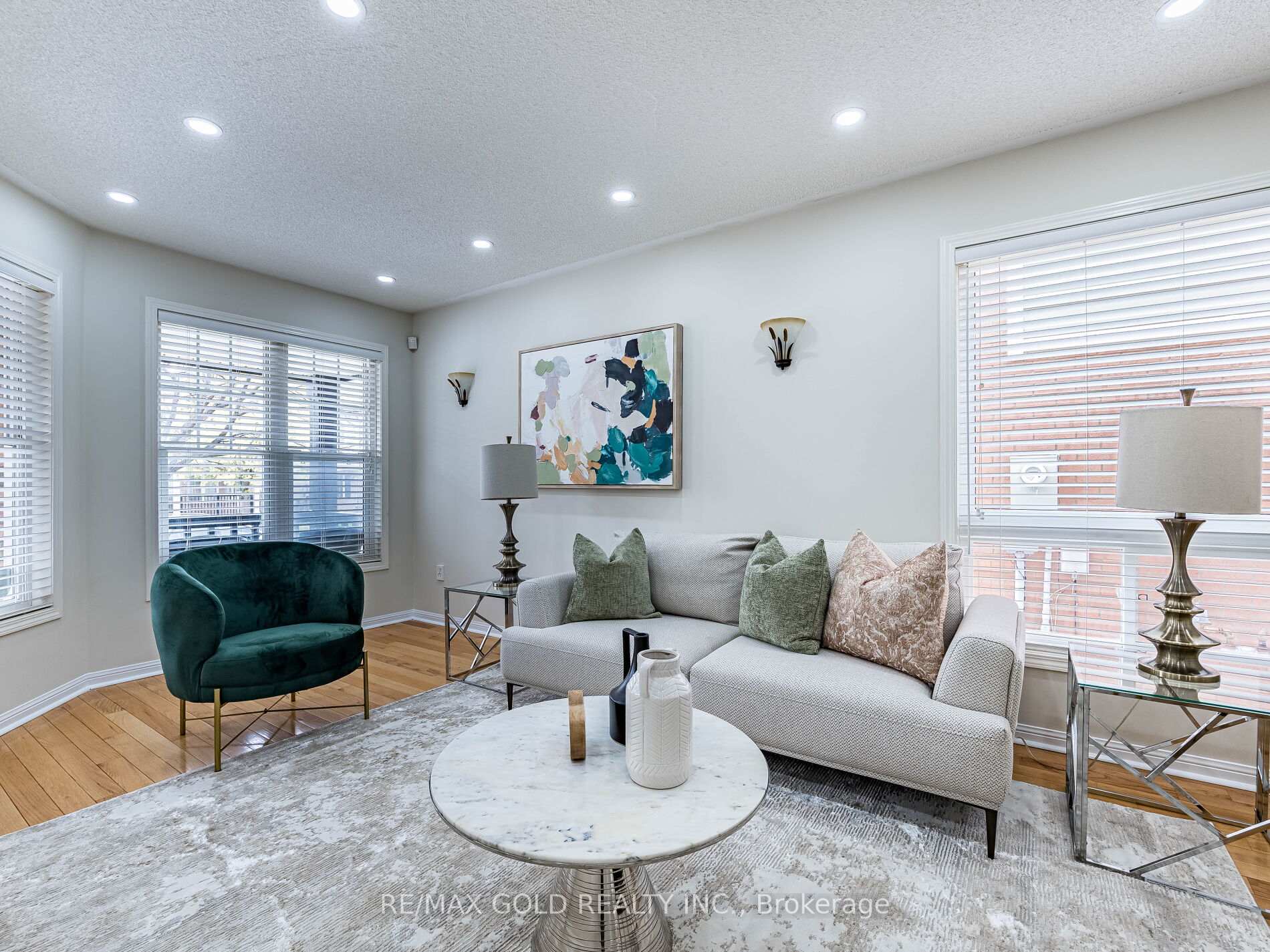 Photo 5 of 18 Jessop Drive, Brampton, Fletcher's Meadow — HOMEH