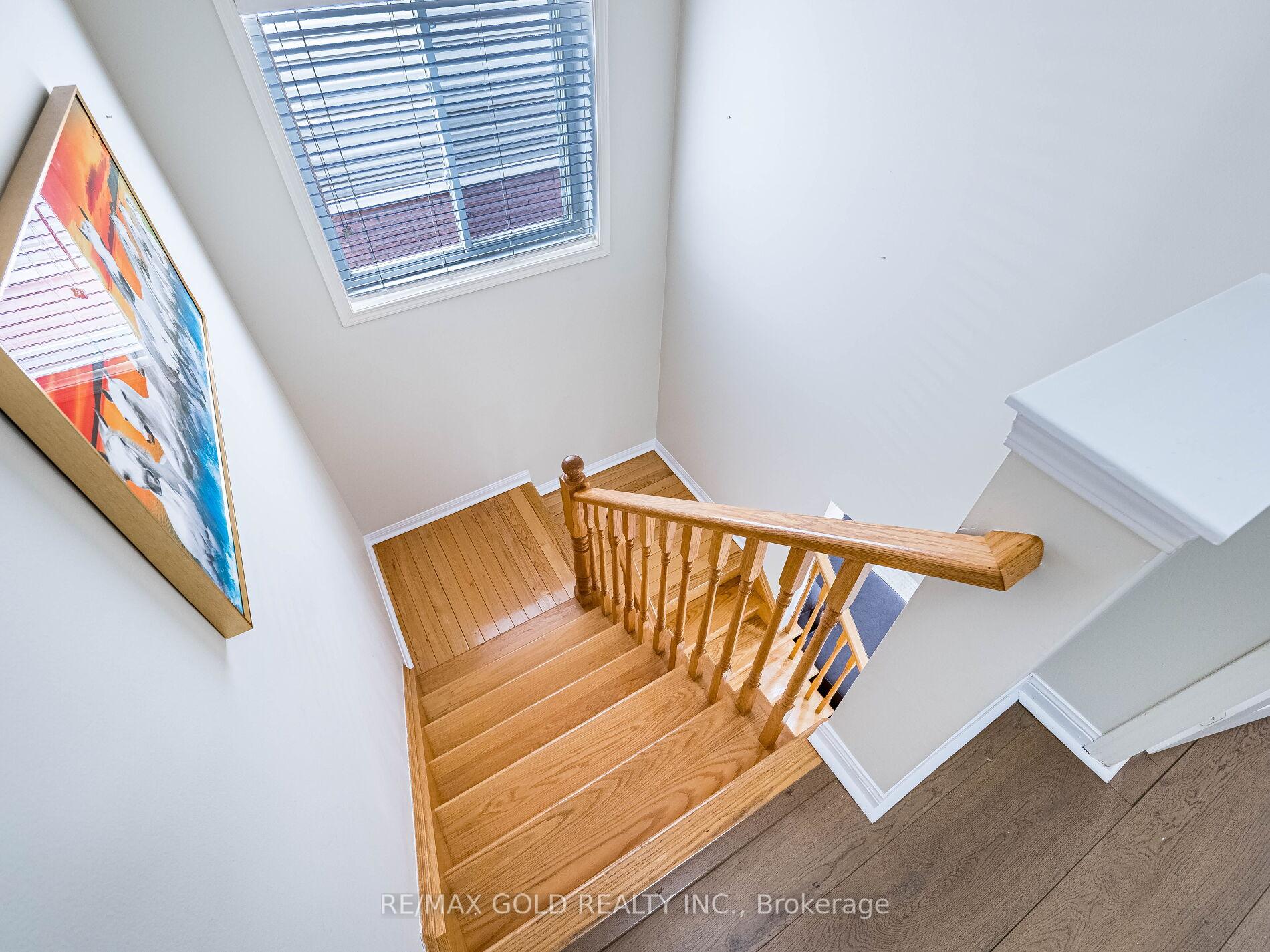 Photo 27 of 18 Jessop Drive, Brampton, Fletcher's Meadow — HOMEH
