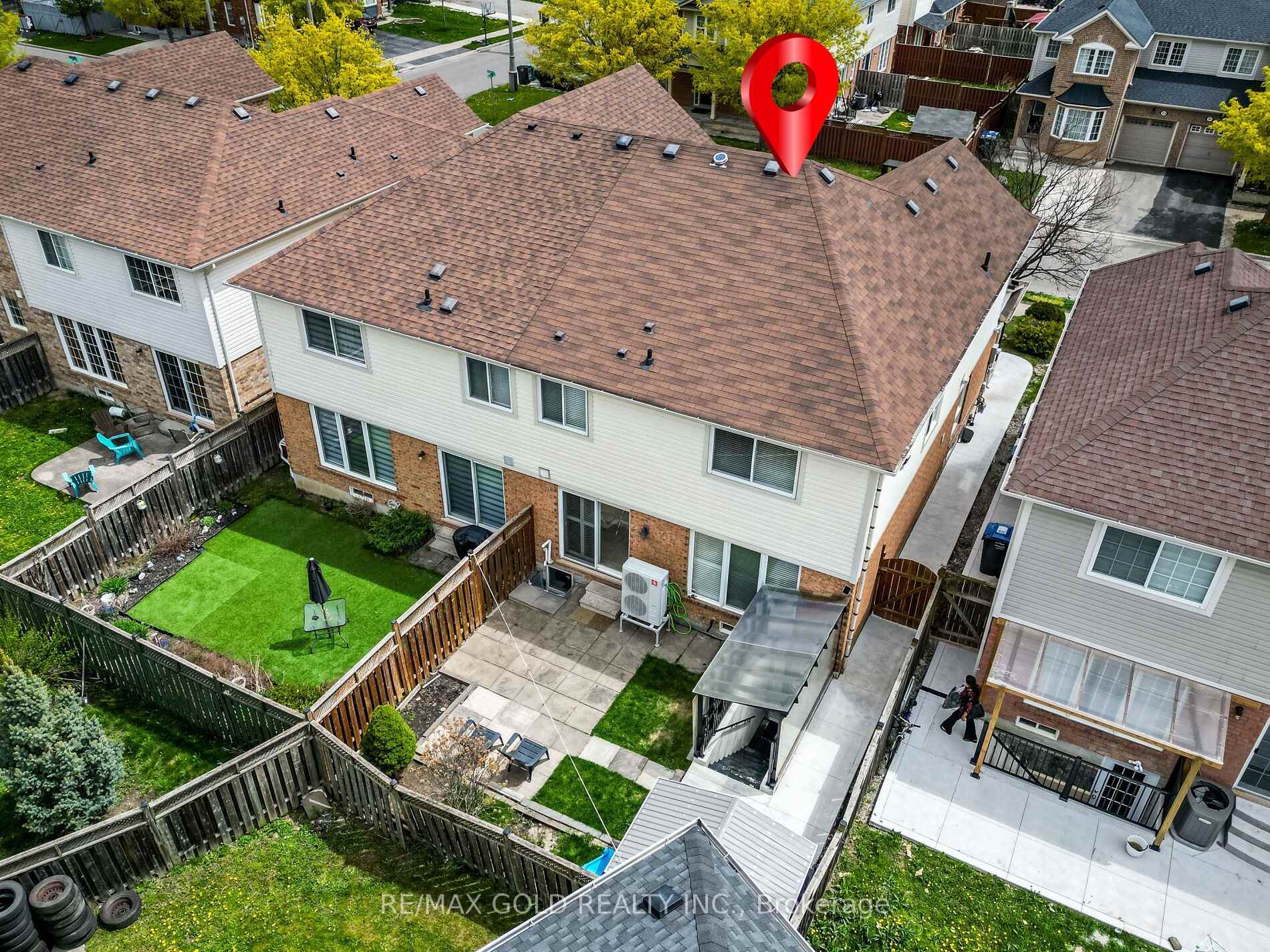 Photo 35 of 18 Jessop Drive, Brampton, Fletcher's Meadow — HOMEH