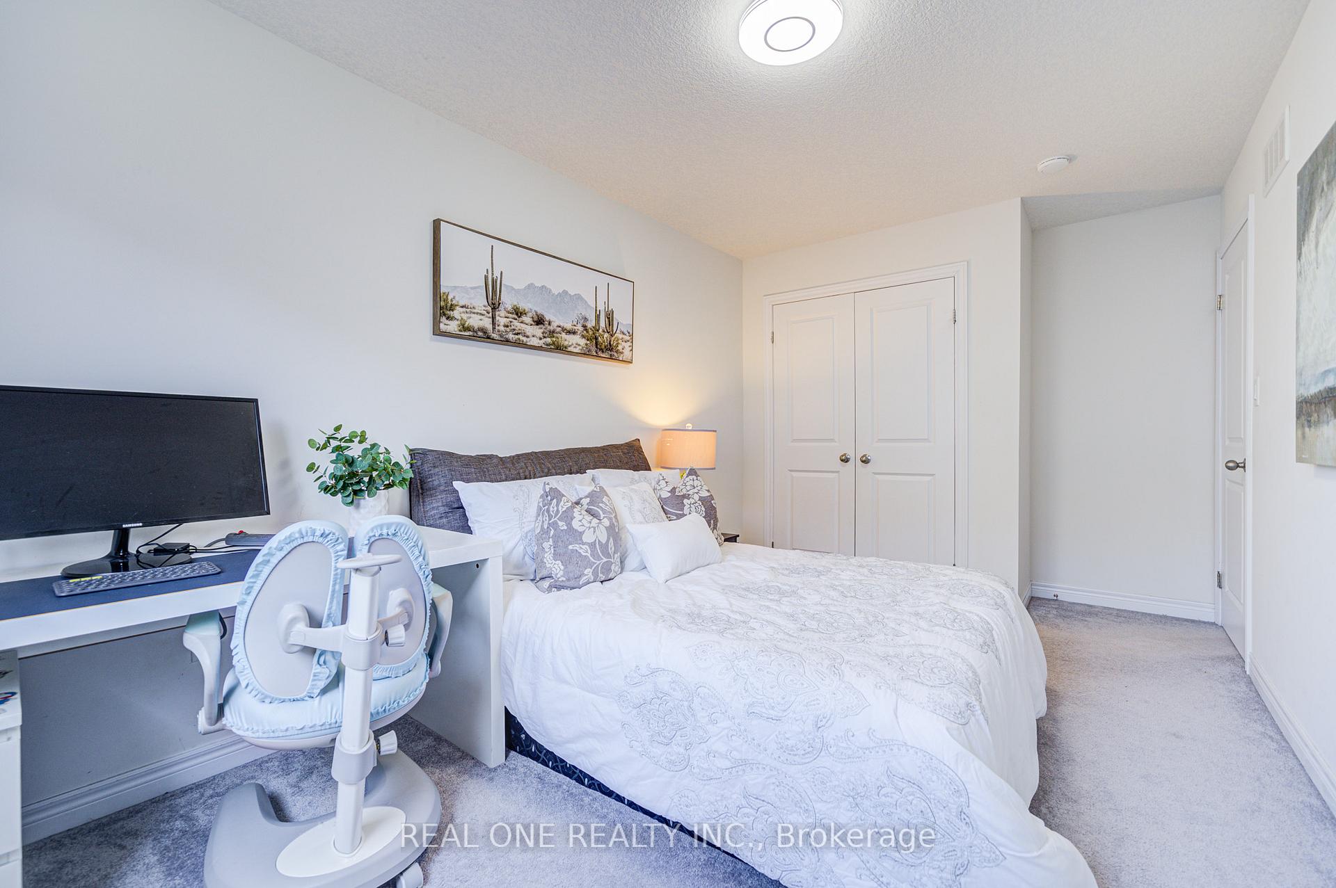 Photo 31 of 31 Garlent Avenue, Hamilton, Meadowlands — HOMEH