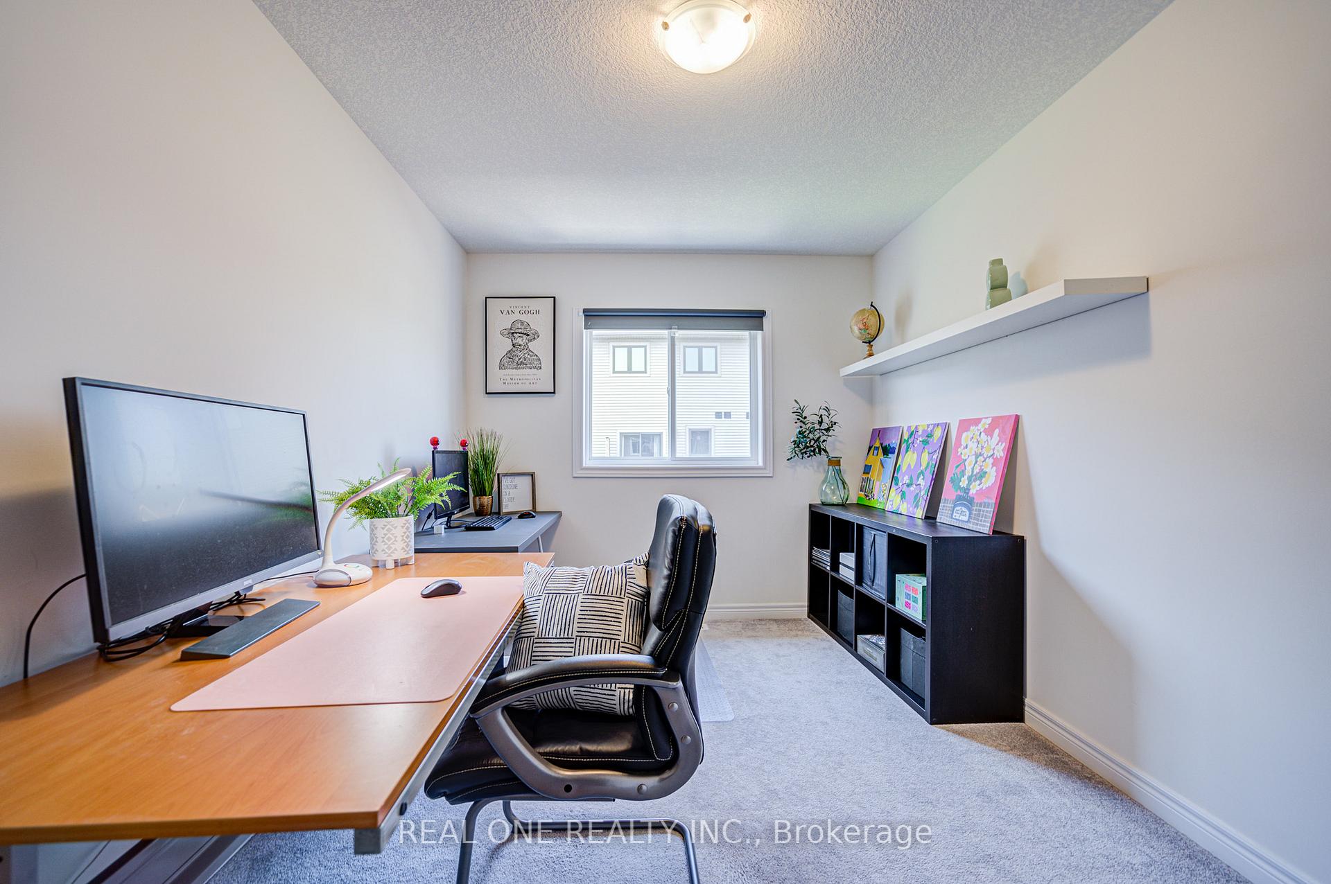 Photo 33 of 31 Garlent Avenue, Hamilton, Meadowlands — HOMEH