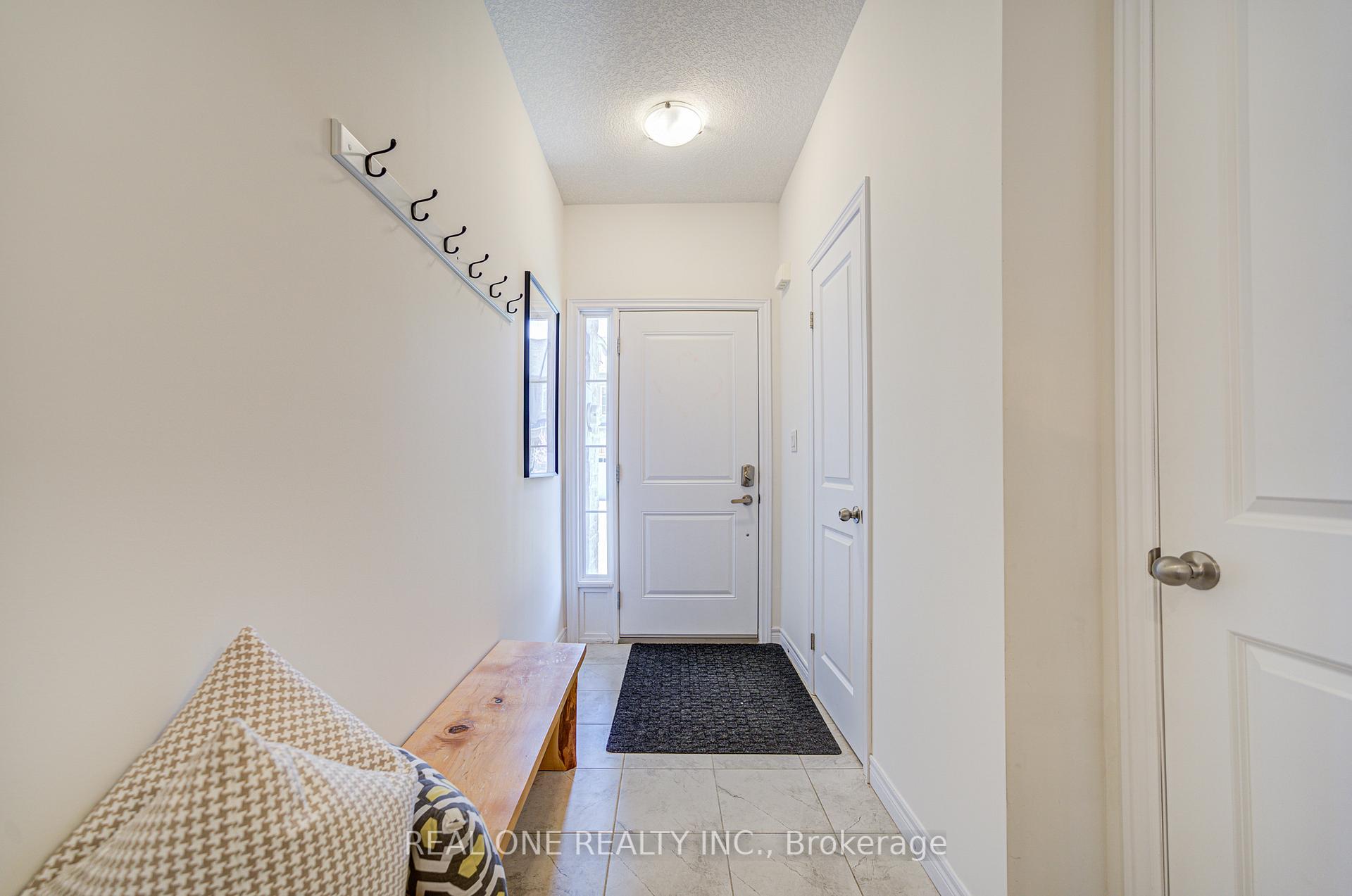 Photo 36 of 31 Garlent Avenue, Hamilton, Meadowlands — HOMEH
