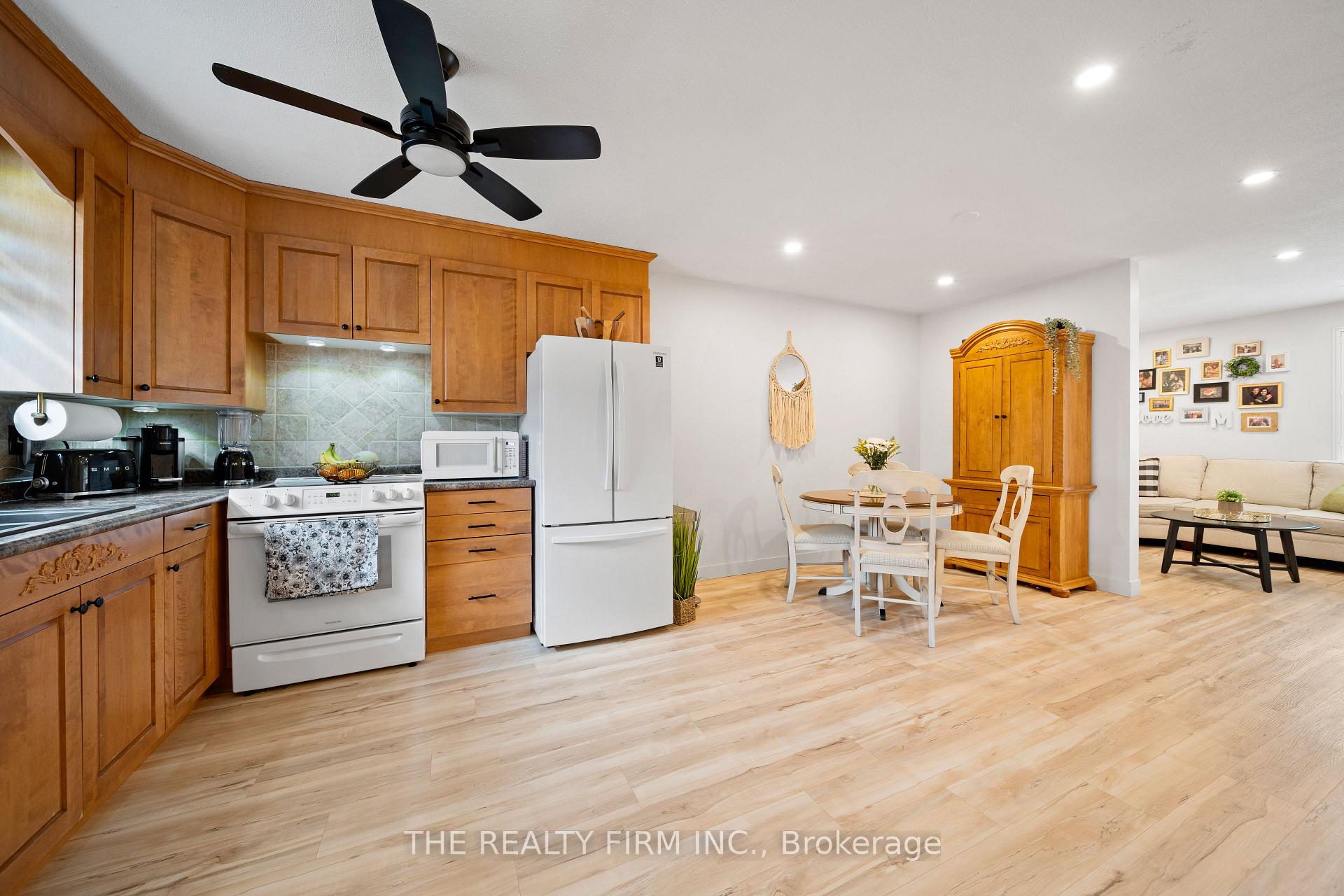 Photo 24 of Unit 22, 150 Concession Street E, Tillsonburg — HOMEH