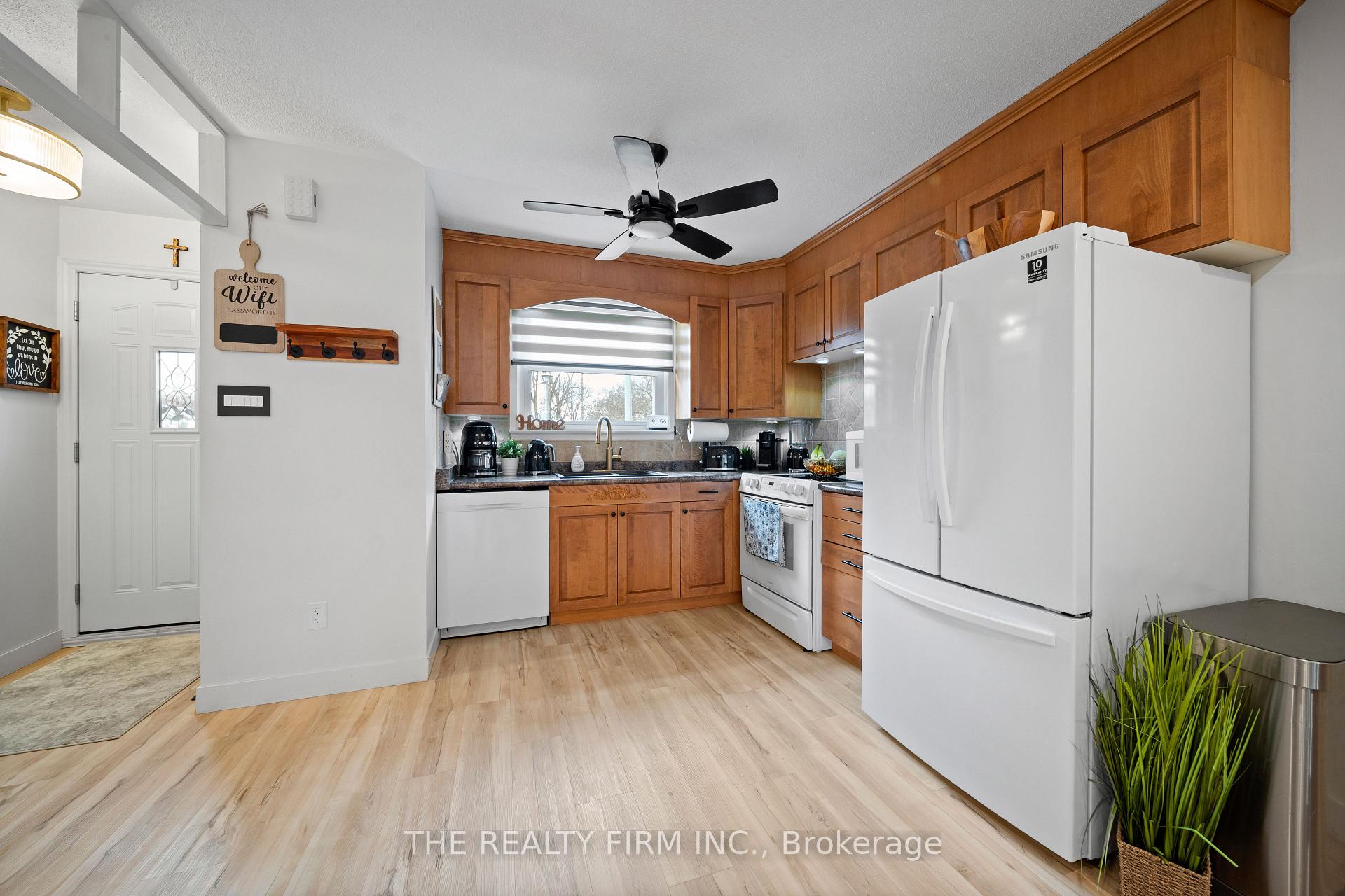 Photo 8 of Unit 22, 150 Concession Street E, Tillsonburg — HOMEH