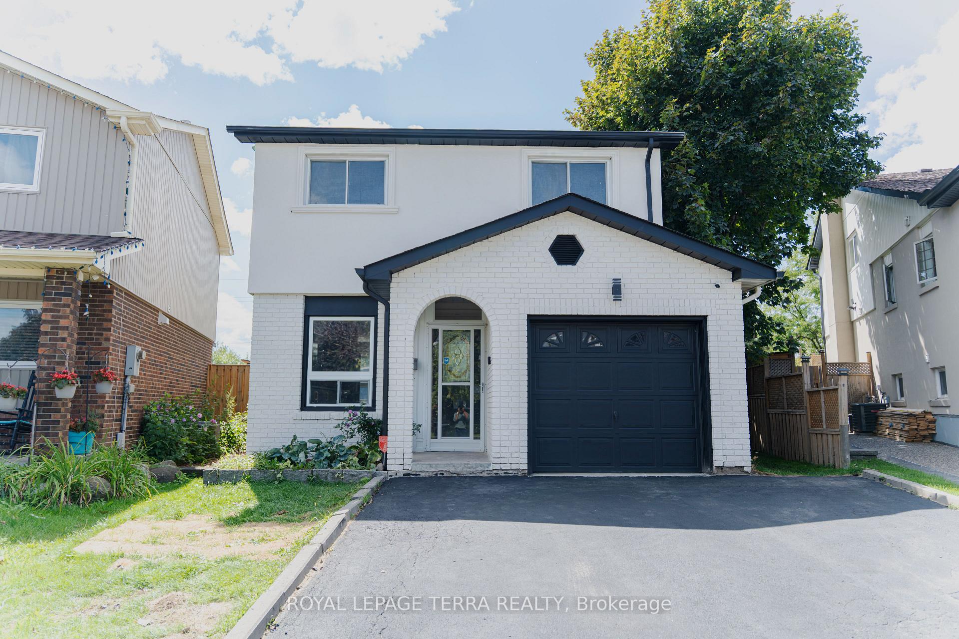 Photo 22 of 20 Histon Crescent, Brampton, Madoc — HOMEH
