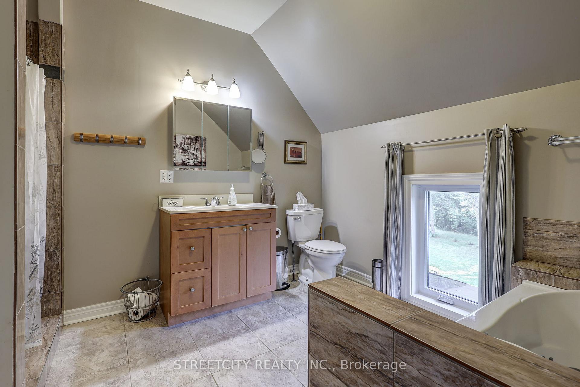 Photo 27 of 45465 John Wise Line, Central Elgin, Rural Central Elgin — HOMEH