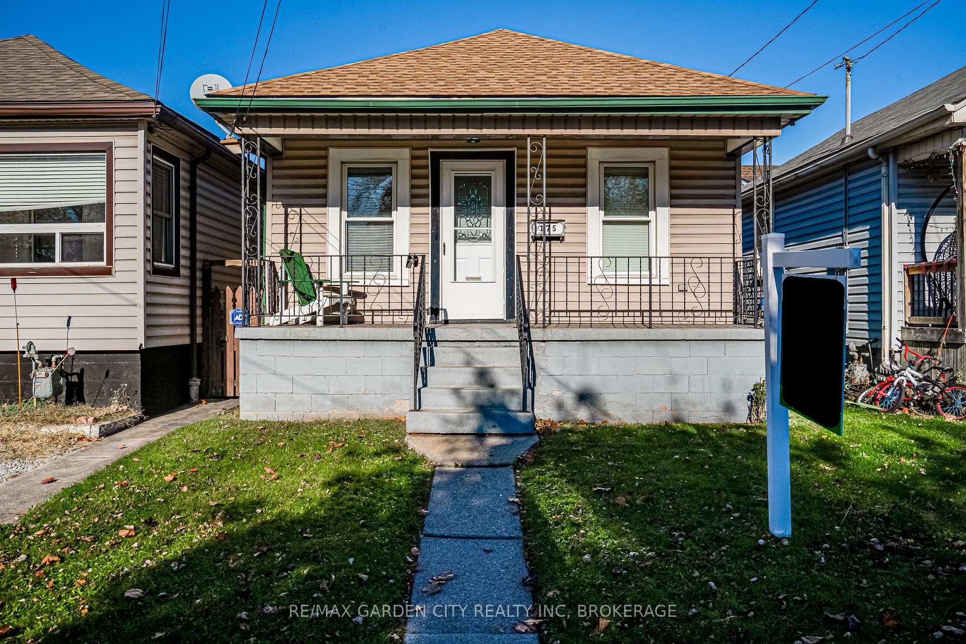 Photo 1 of 175 Mcanulty Boulevard, Hamilton, Industrial Sector — HOMEH