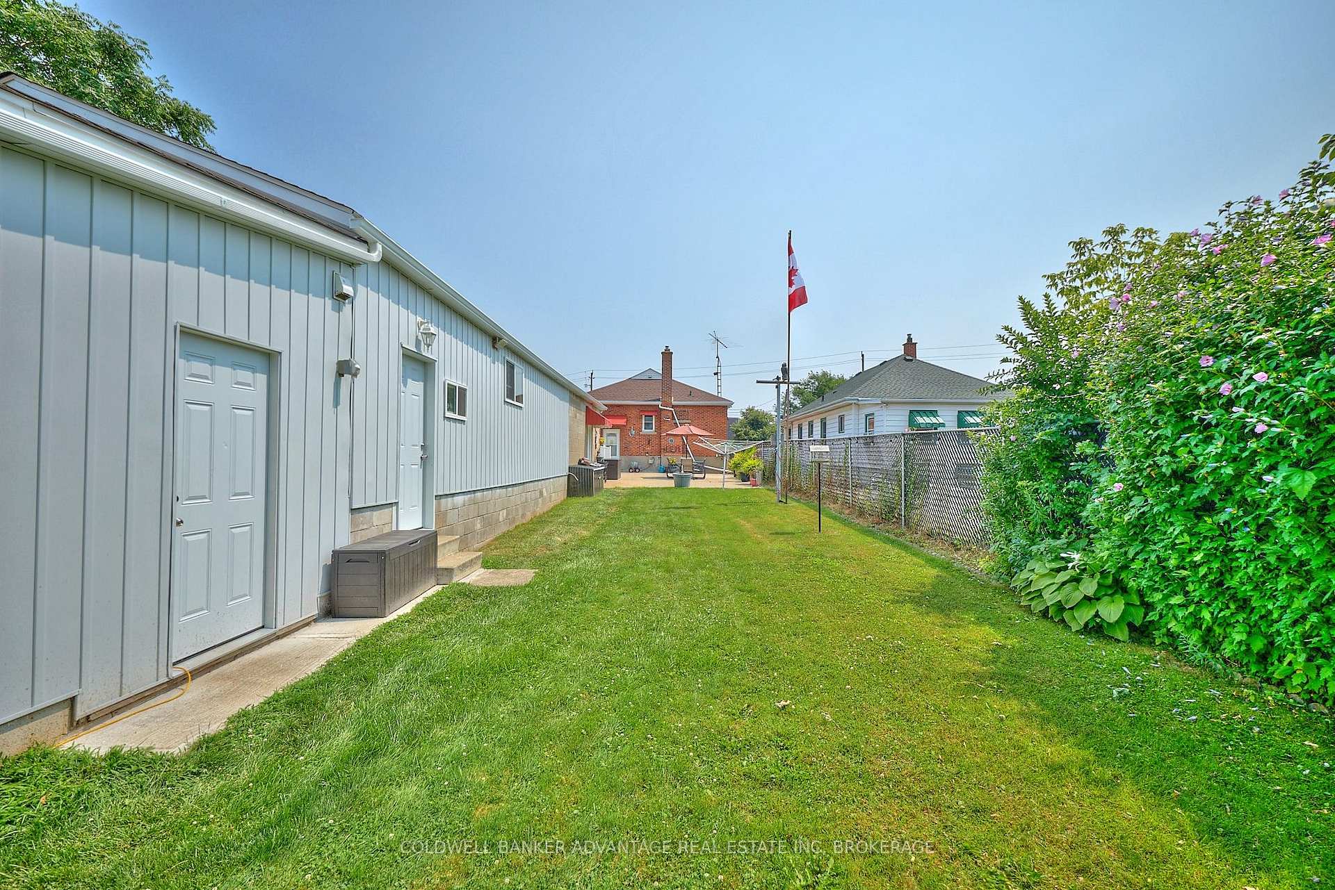 Photo 11 of 323 Niagara Street, St. Catharines, Carlton/Bunting — HOMEH