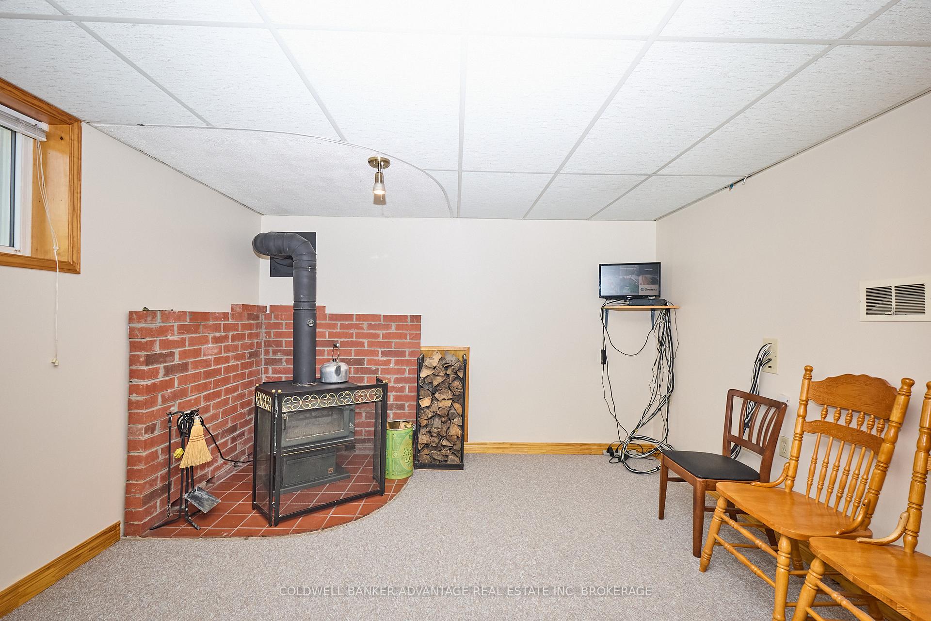 Photo 35 of 323 Niagara Street, St. Catharines, Carlton/Bunting — HOMEH