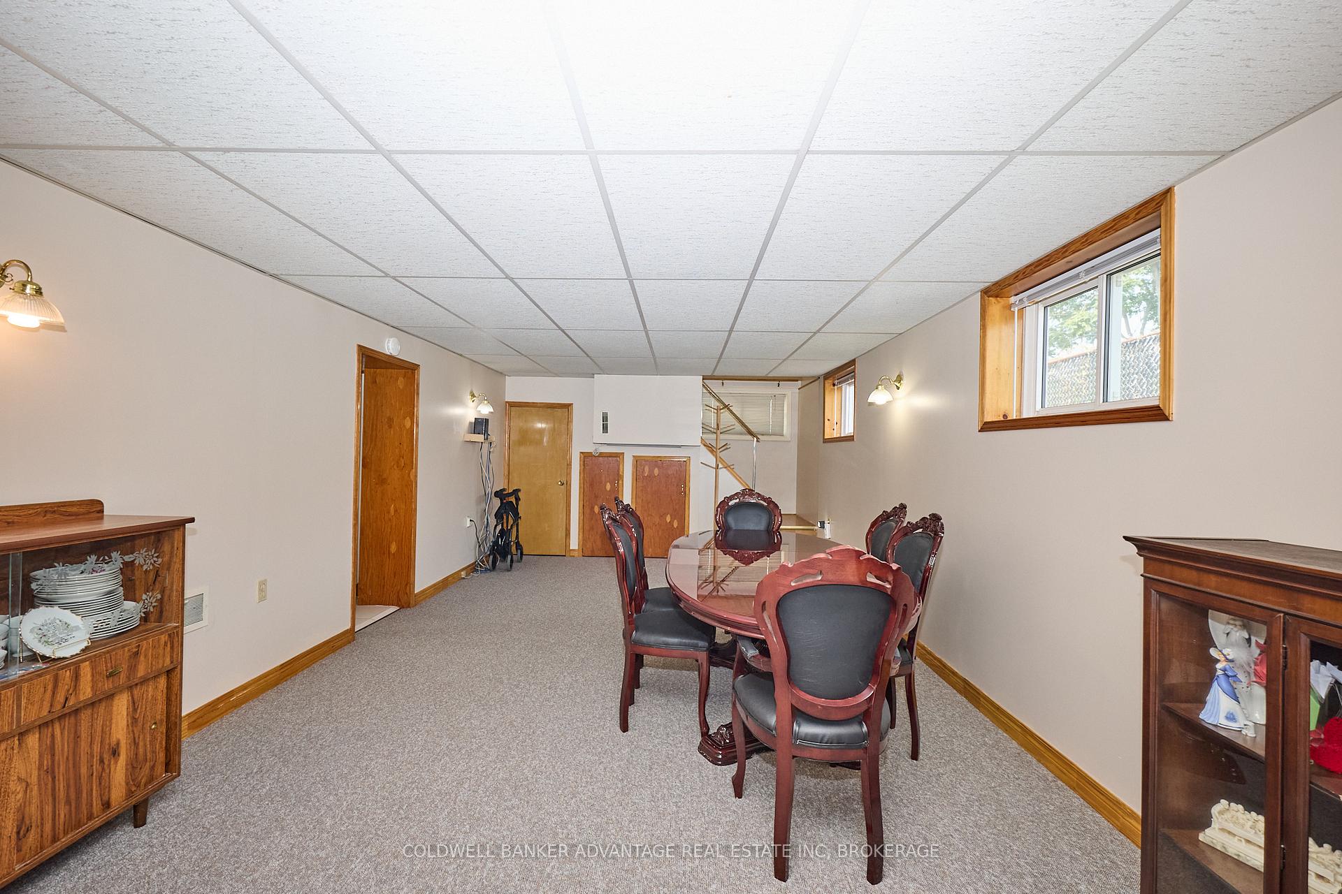 Photo 36 of 323 Niagara Street, St. Catharines, Carlton/Bunting — HOMEH