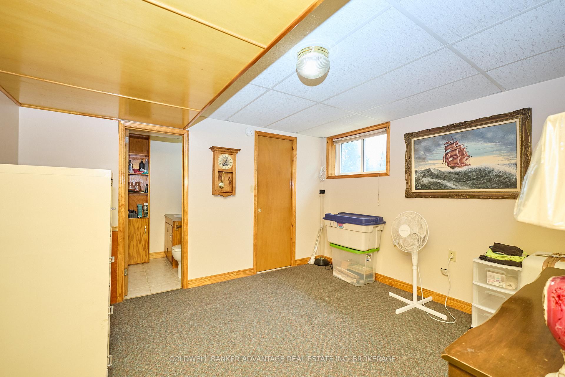 Photo 40 of 323 Niagara Street, St. Catharines, Carlton/Bunting — HOMEH
